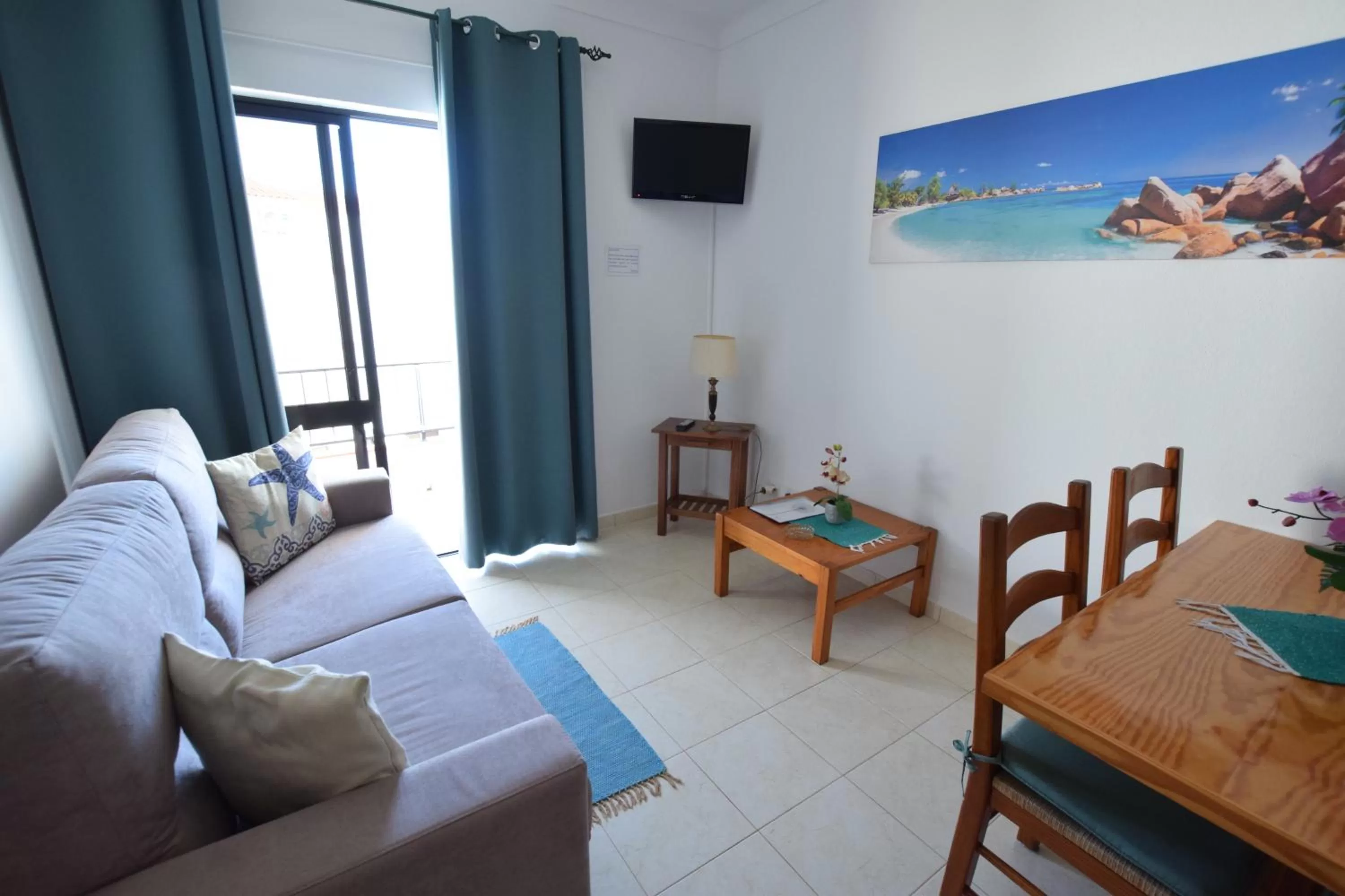 Seating Area in Apartamentos Carruna