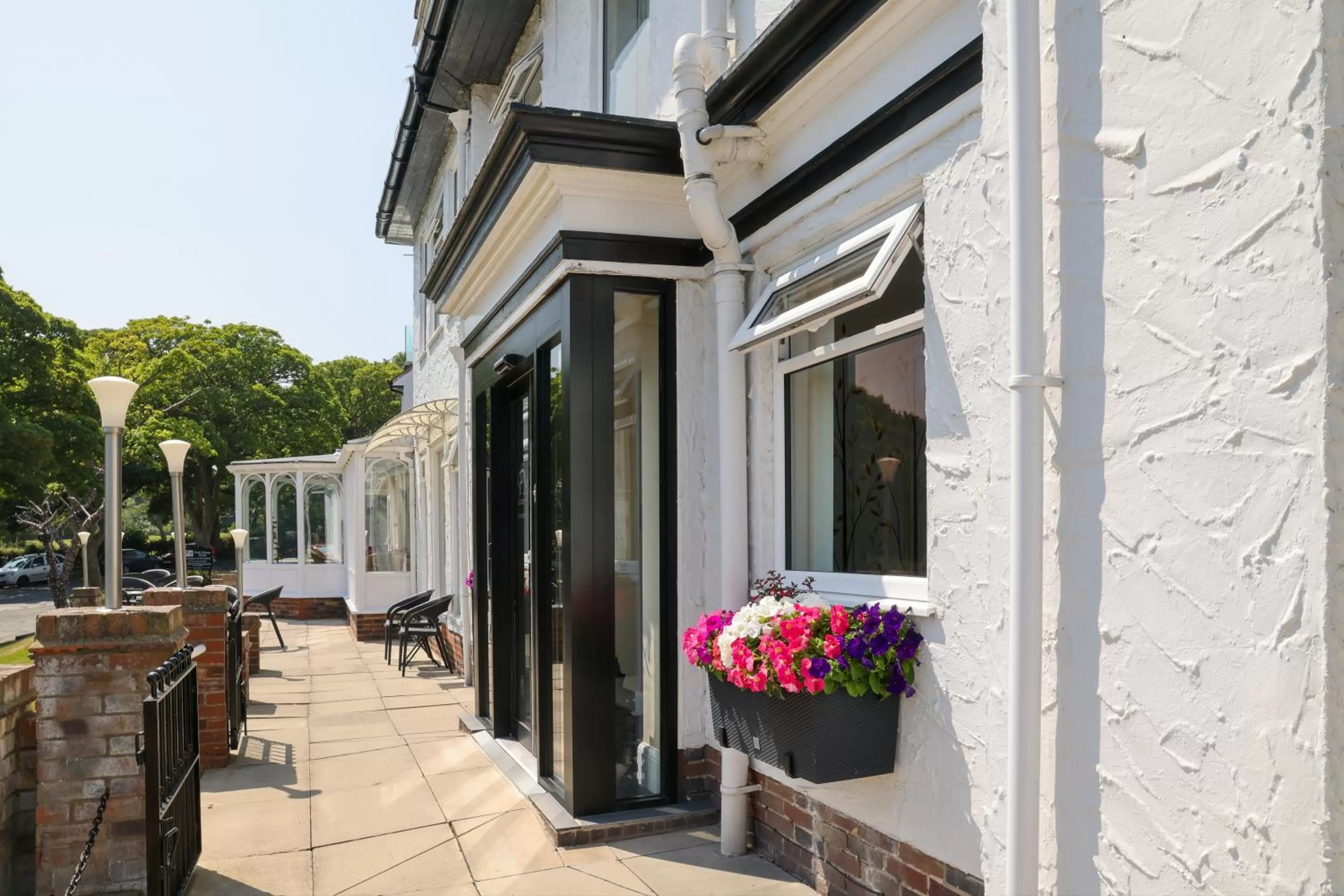 Property building in Park Manor Hotel