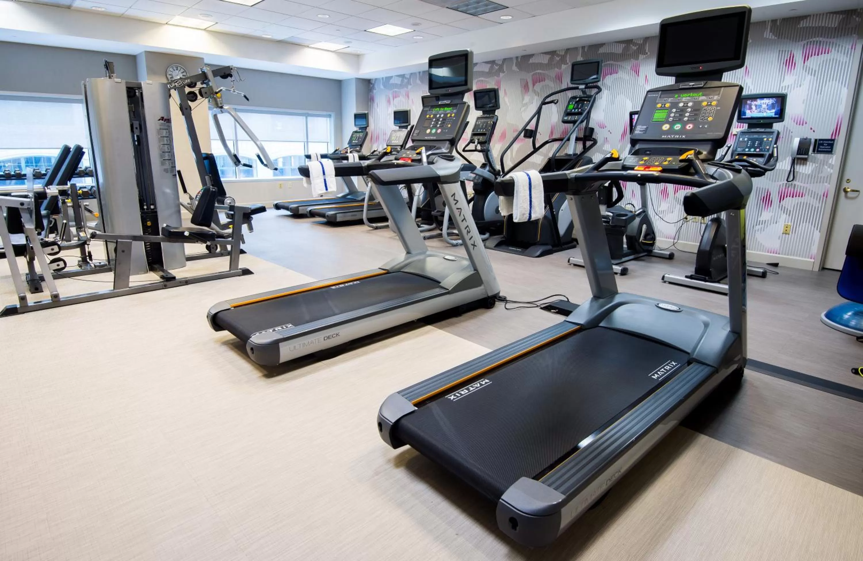 Fitness centre/facilities in Crowne Plaza Cleveland at Playhouse Square by IHG