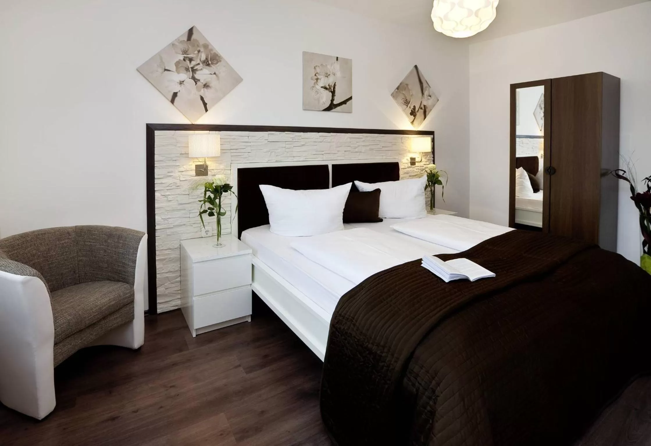 Bed in City Apart Hotel Füssen