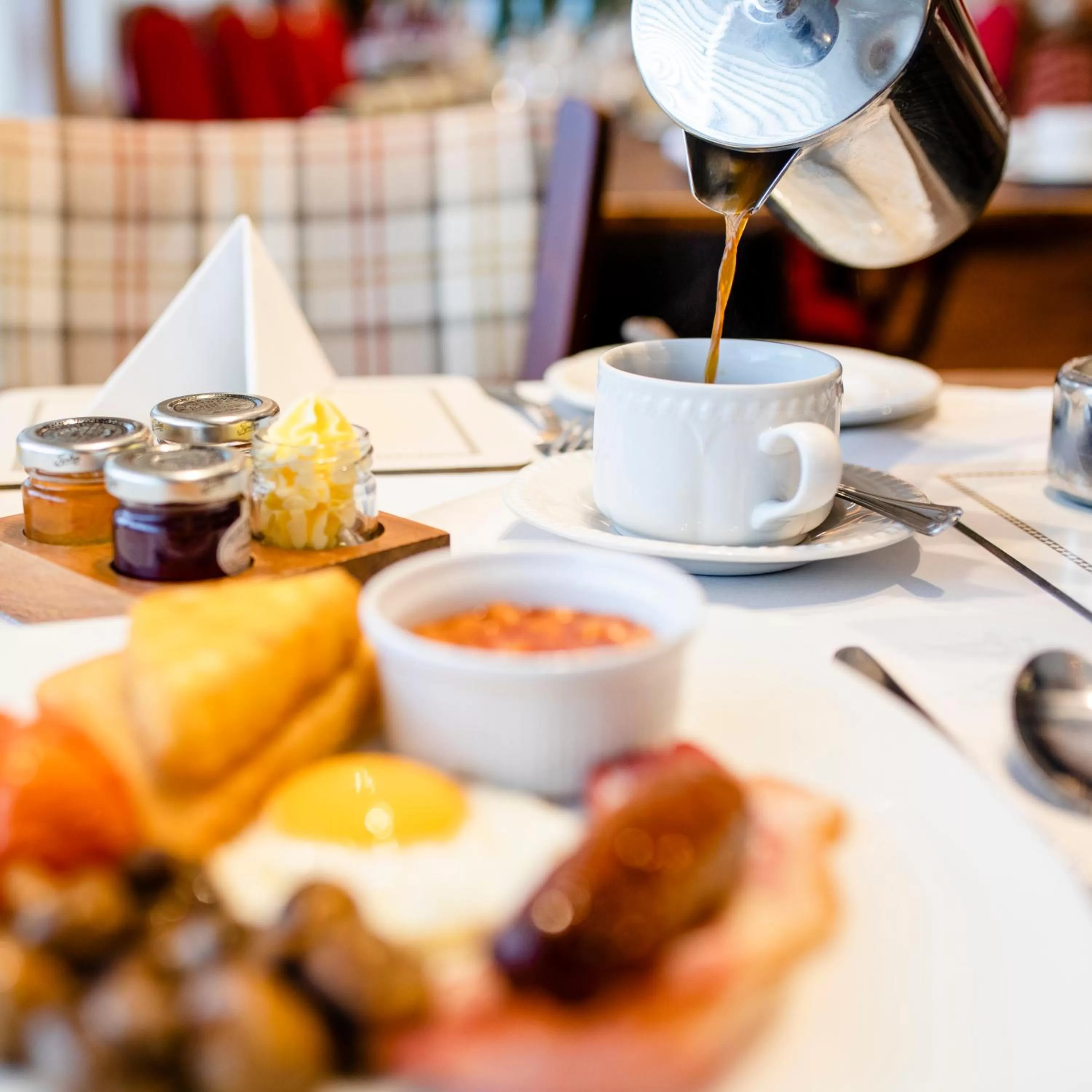 English/Irish breakfast in Beach Hut Suites