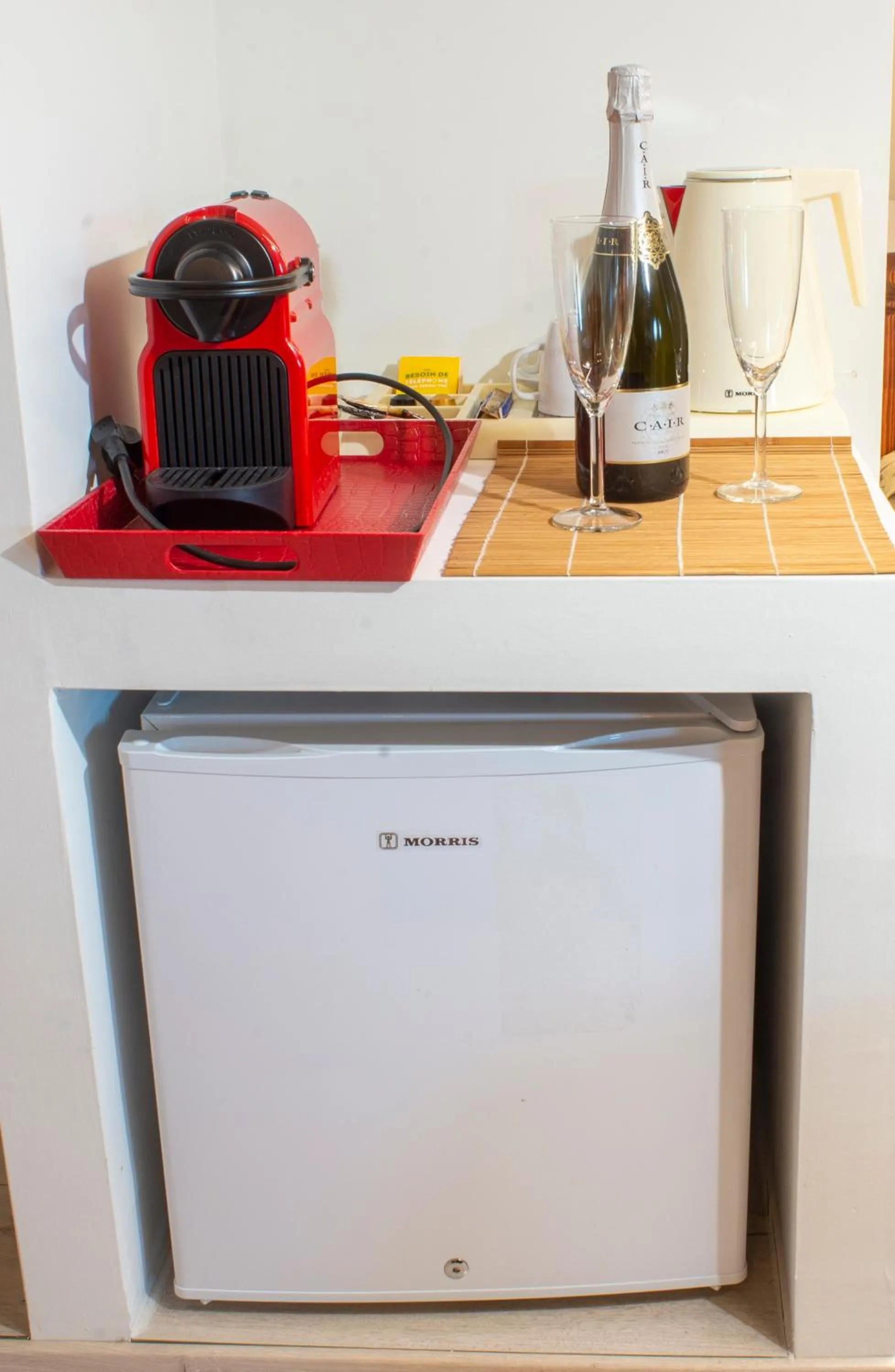 Coffee/tea facilities in Hotel Rodovoli