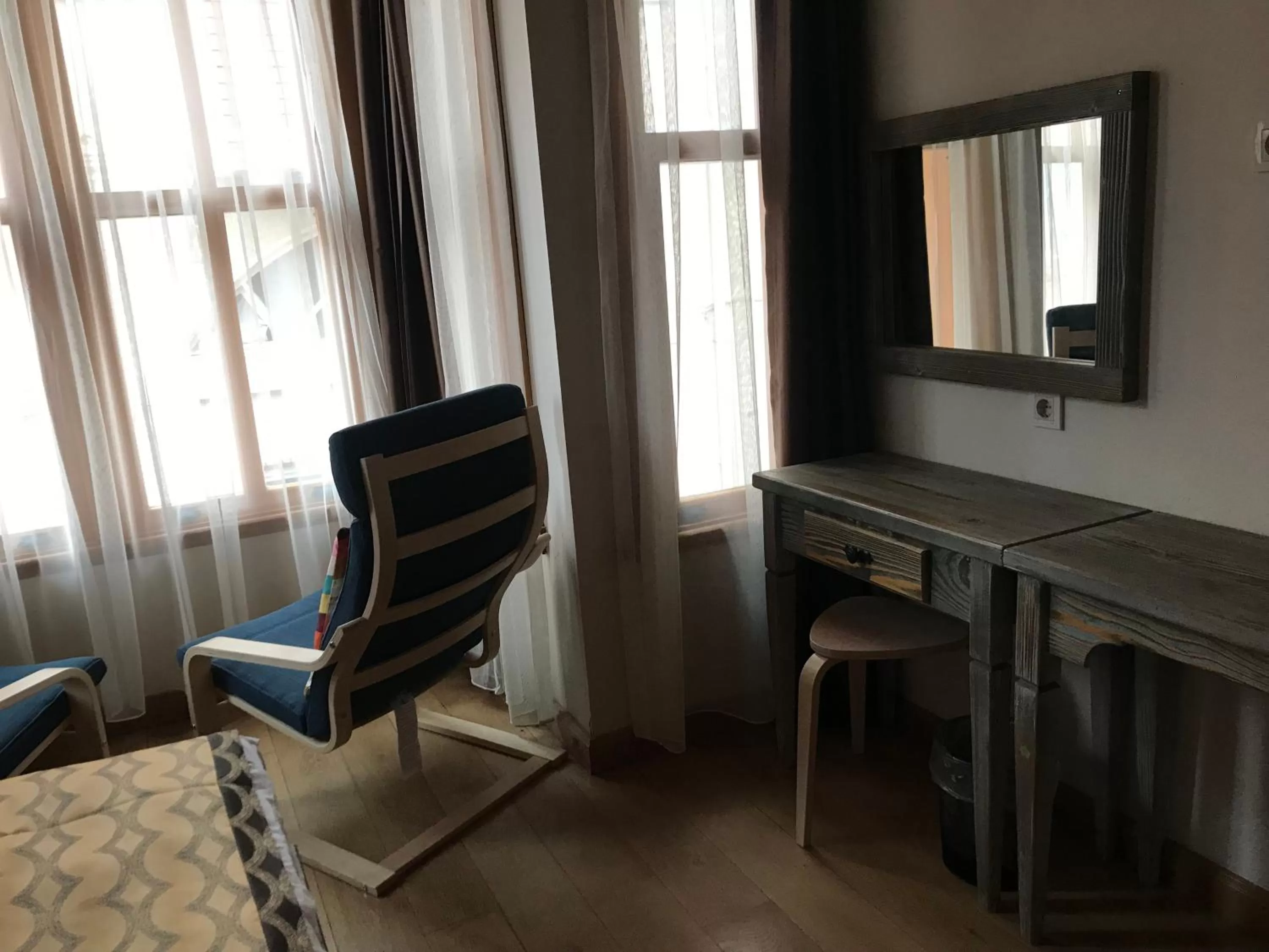 TV and multimedia in Green Mansion