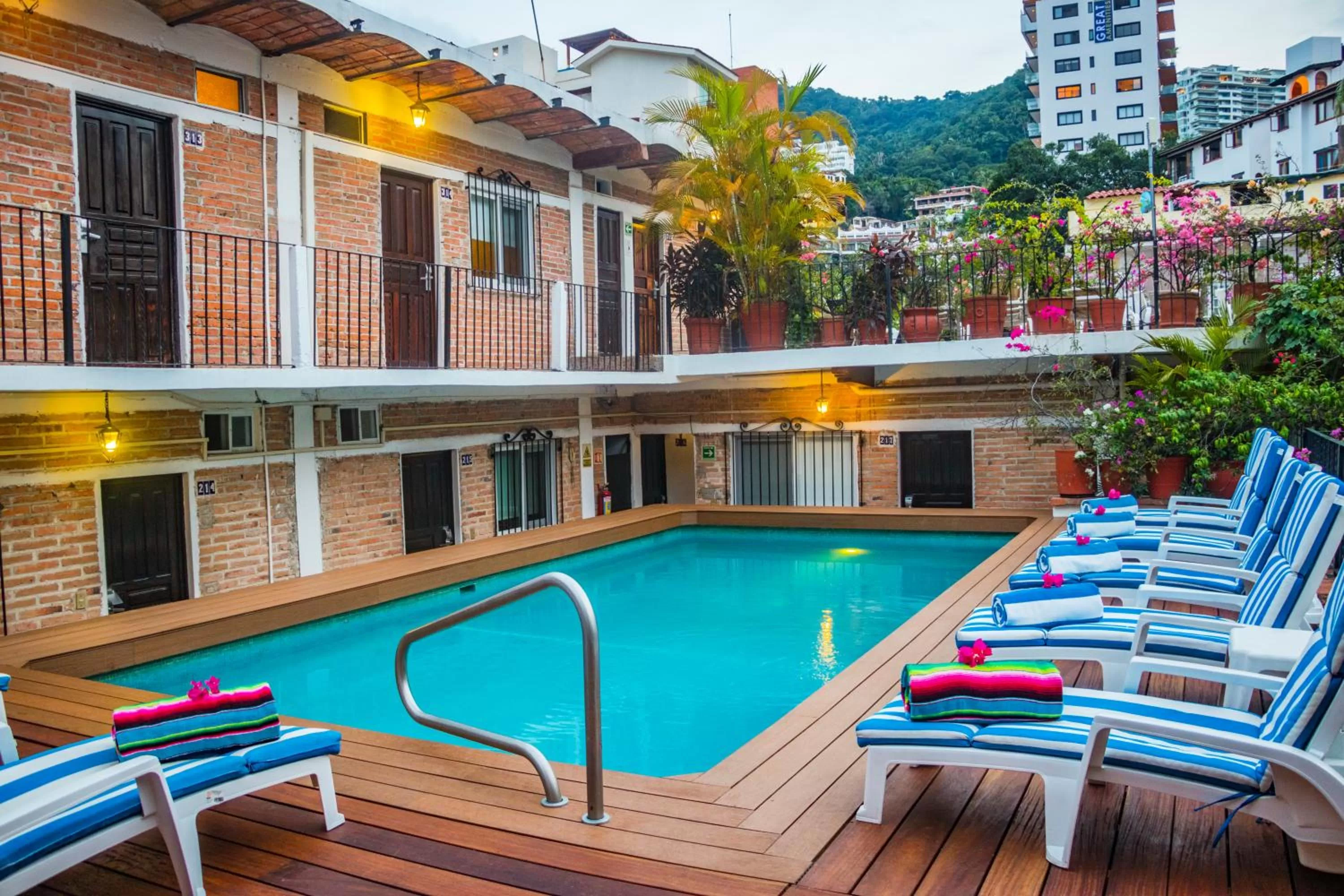 Swimming pool in Hotel Posada De Roger - Near Los Muertos Beach