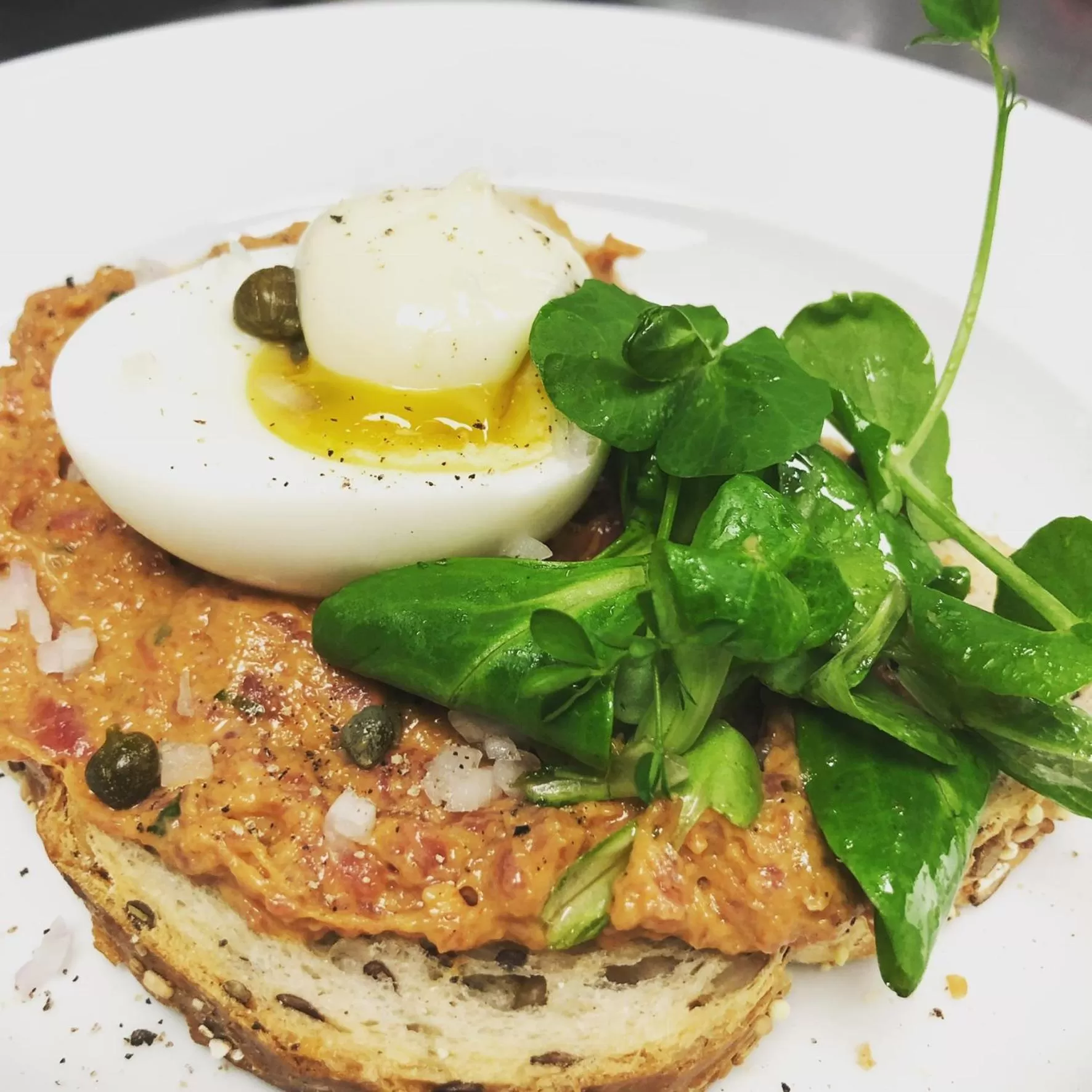 Breakfast, Food in Slapen bij hofman