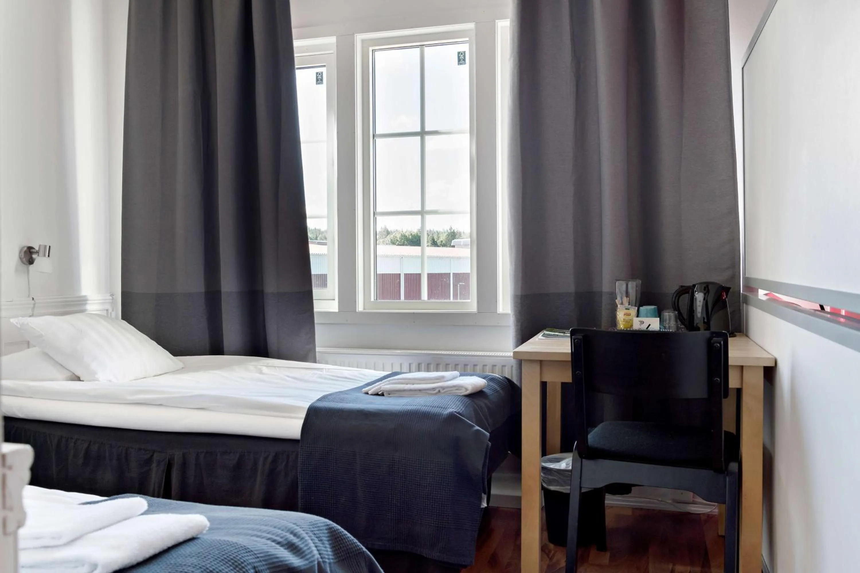 Bedroom, Bed in Sure Hotel by Best Western Vilsta Sporthotell