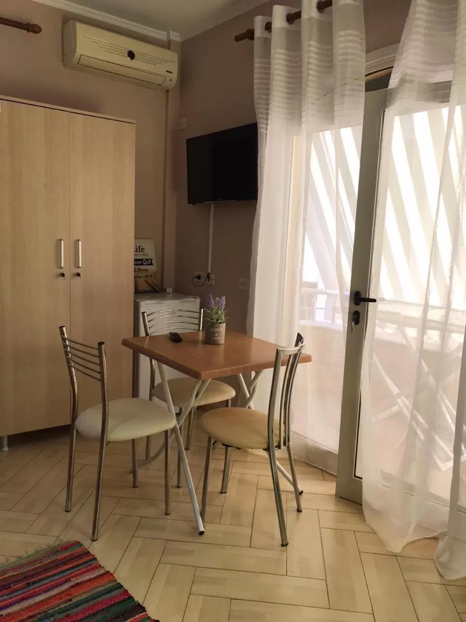 Hotel Durres Vila 53