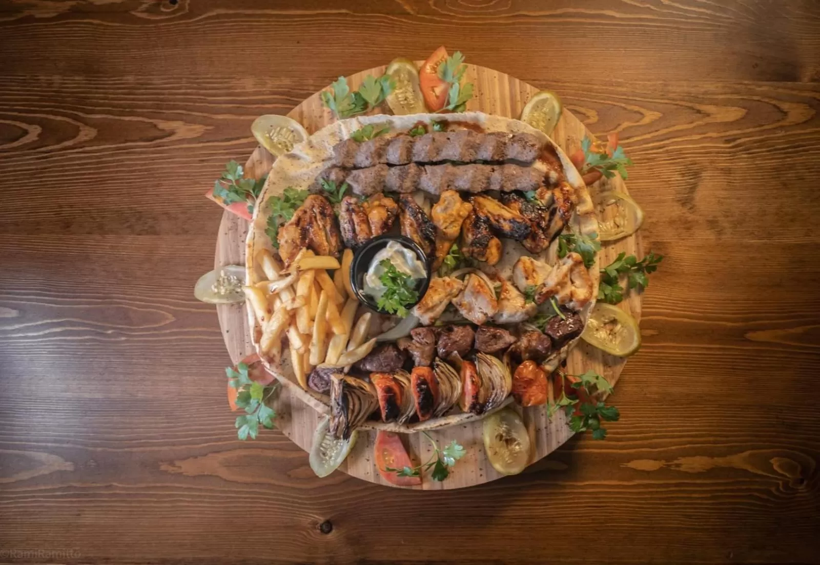 Restaurant/places to eat in Sunset Inn