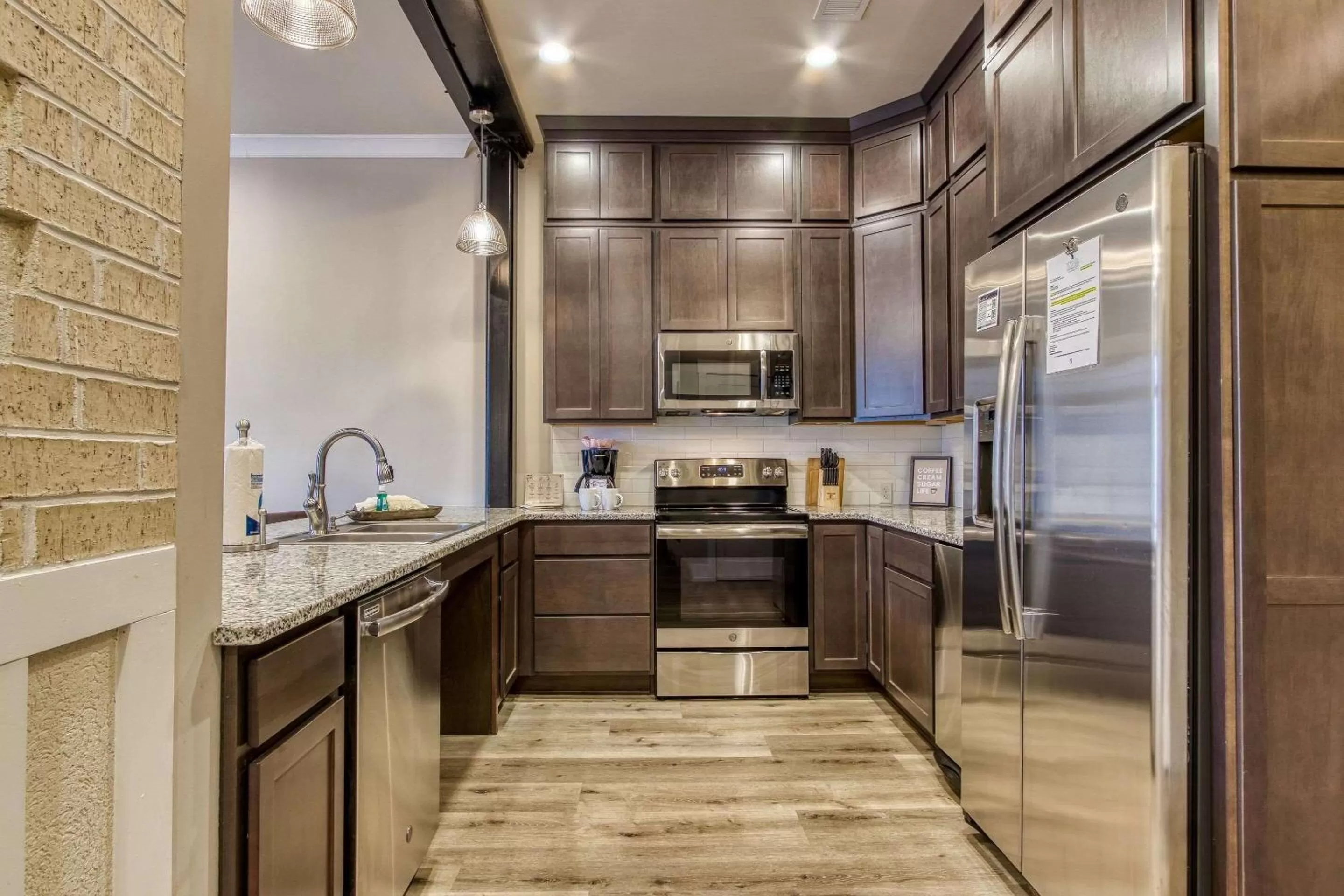 Kitchen or kitchenette in Central Hotel, Ascend Hotel Collection