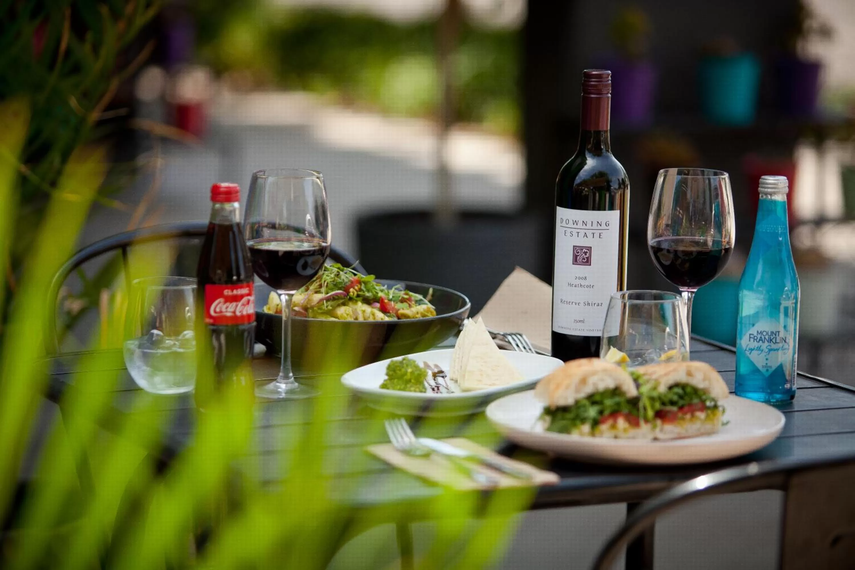 Food and drinks in Mercure Bendigo Schaller