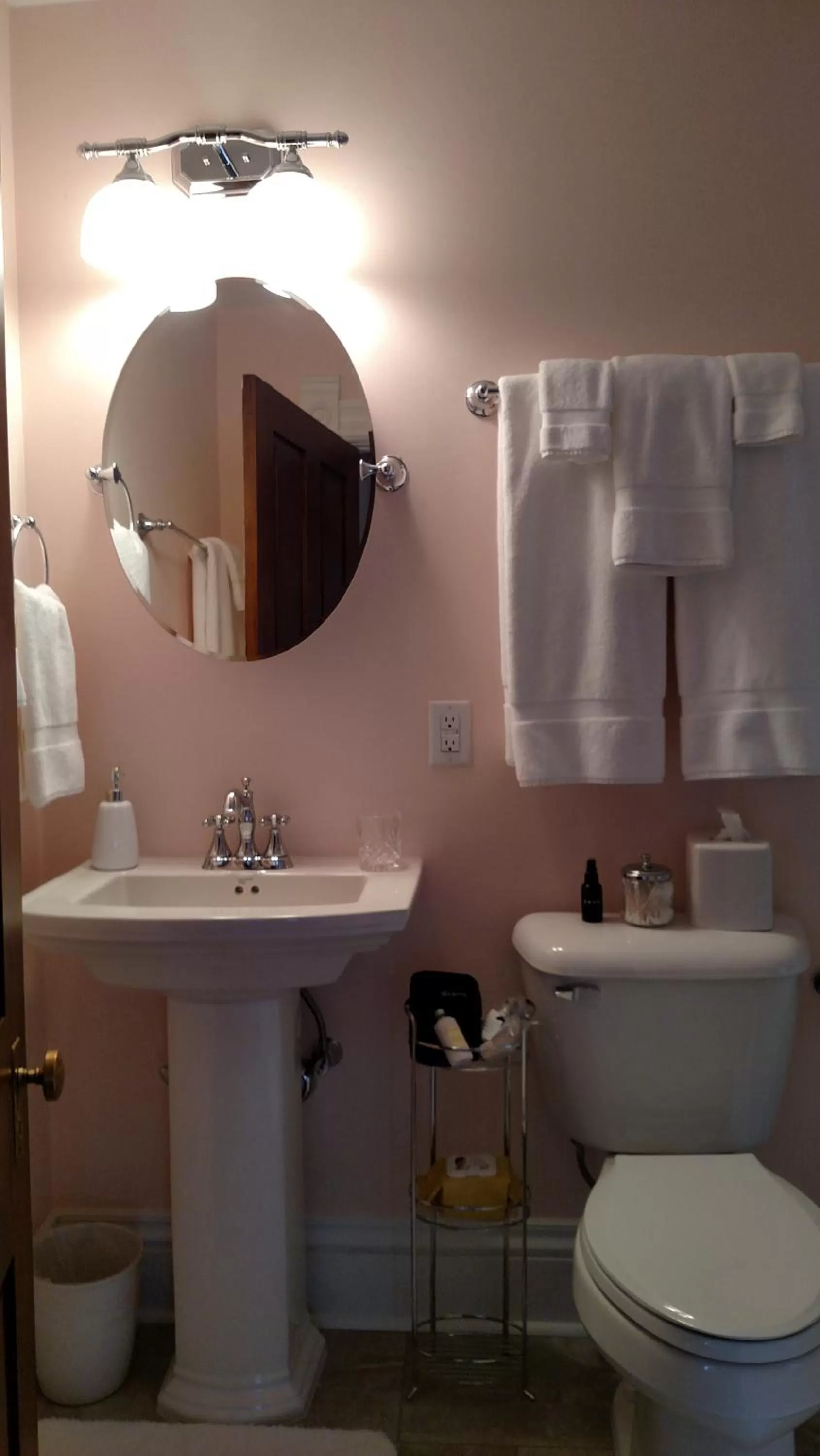 Bathroom in Lamberson Guest House