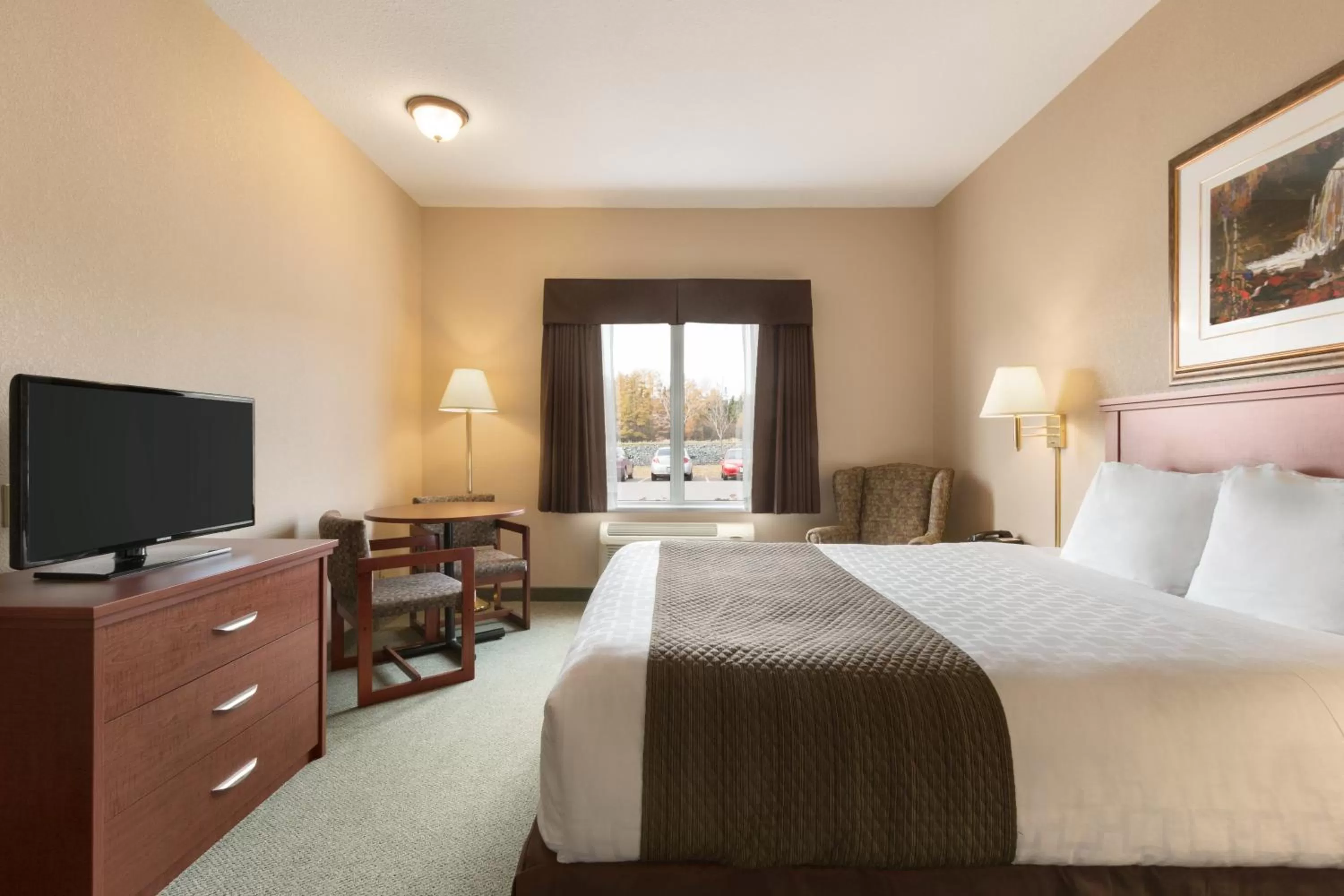 Day, Bed in Days Inn by Wyndham Thunder Bay North