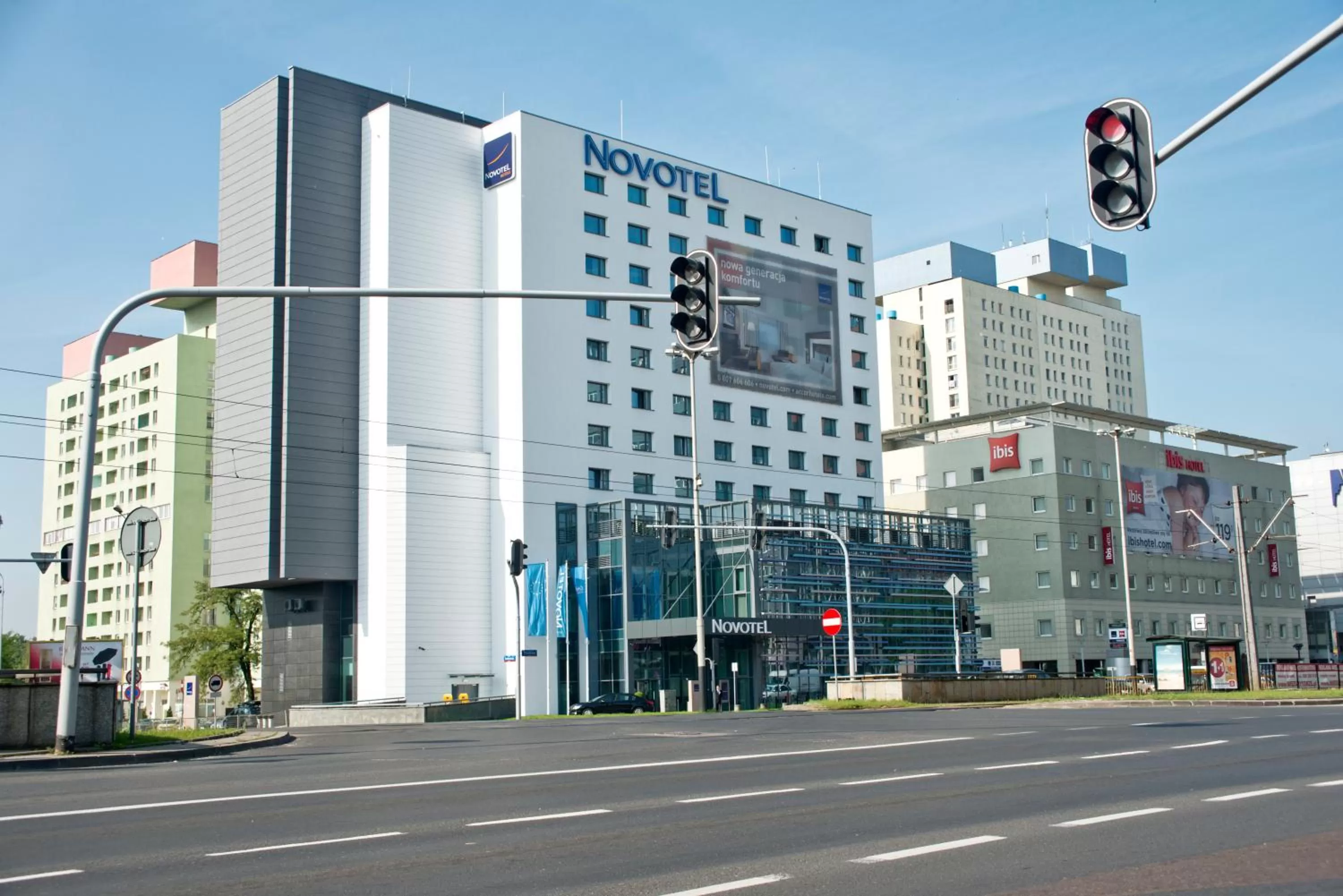 Facade/entrance in Novotel Lodz Centrum