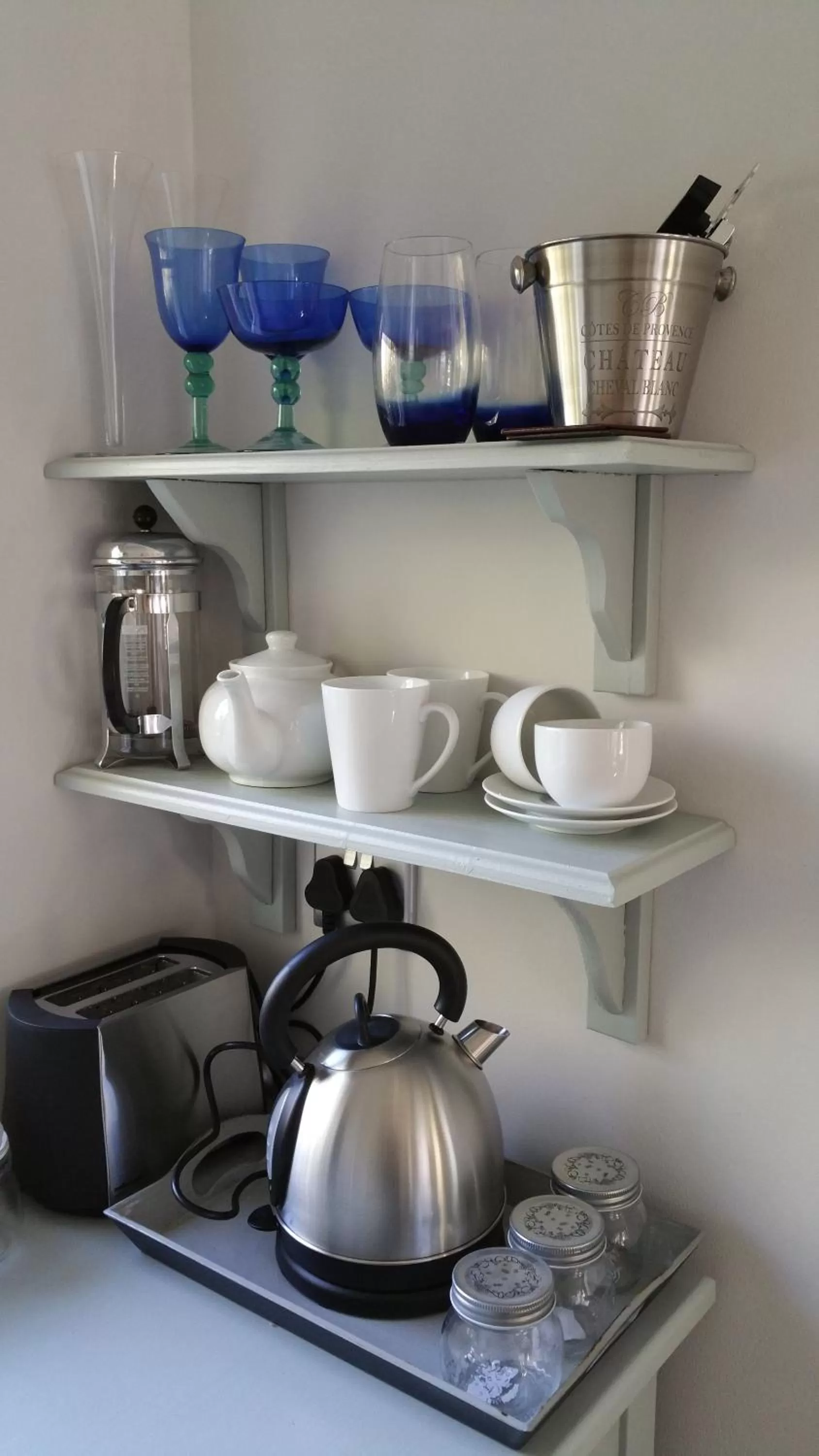 Kitchen or kitchenette in Bergview Guesthouse Swellendam