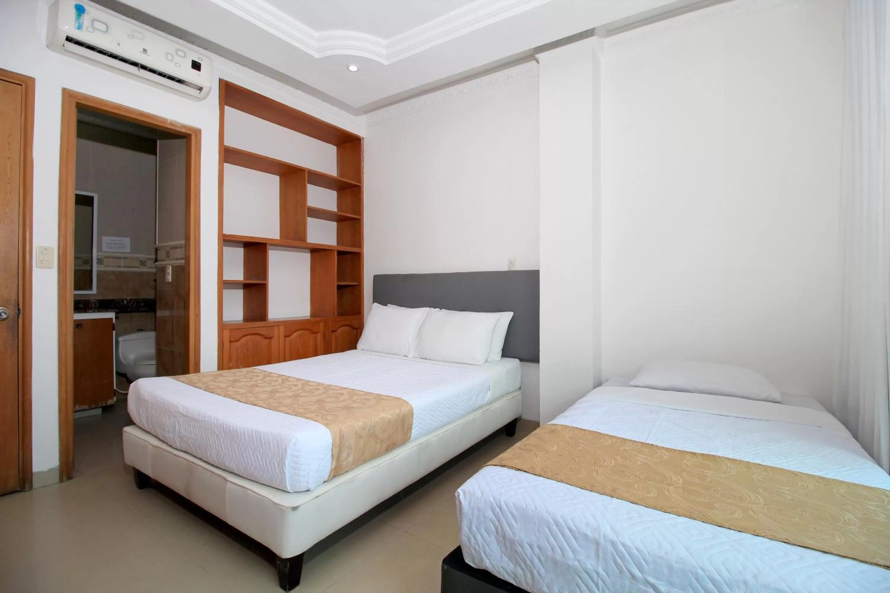 Bed in Hotel Abi Inn By GEH Suites