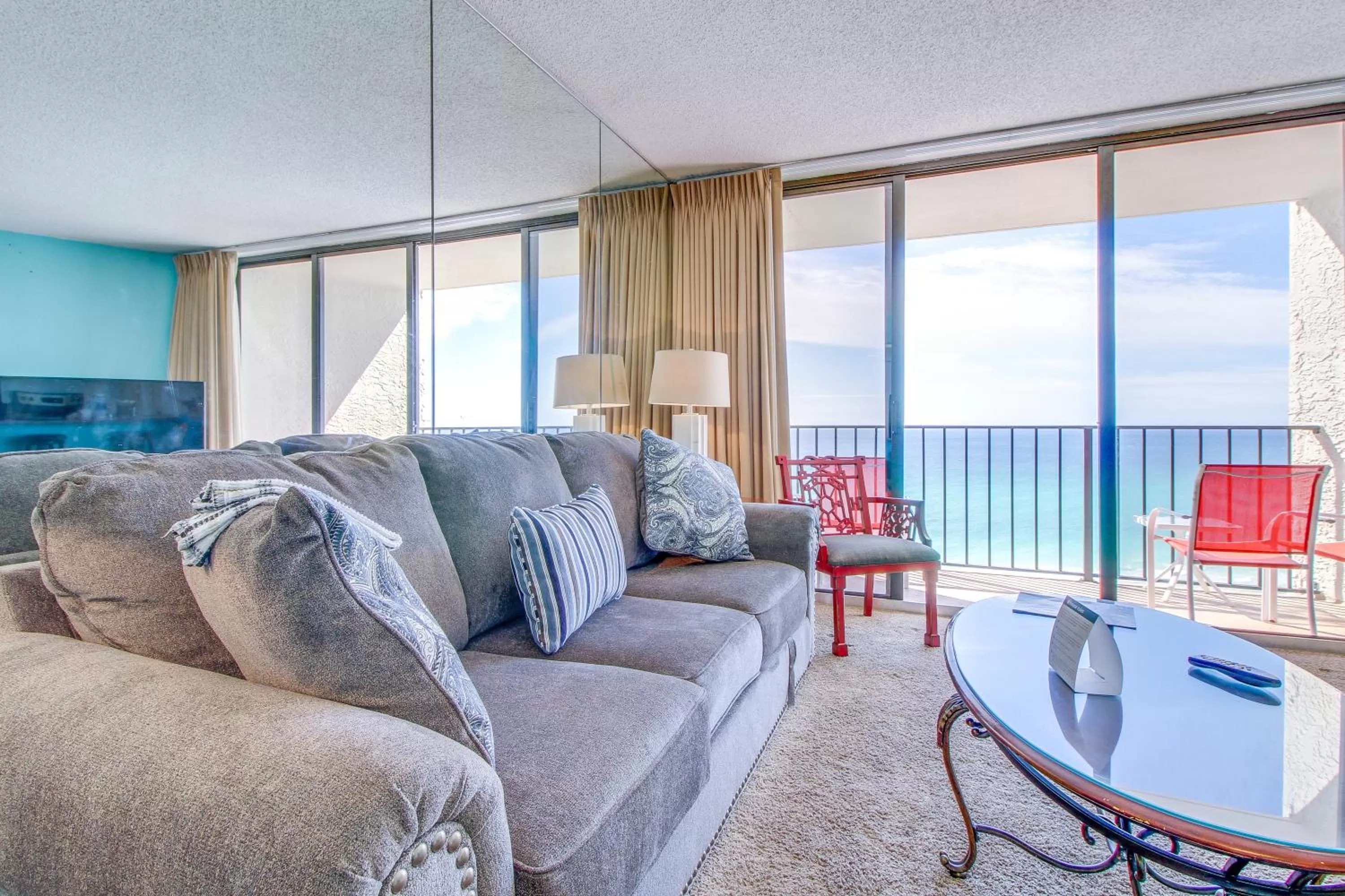 Seating Area in 1105 Edgewater Tower 3