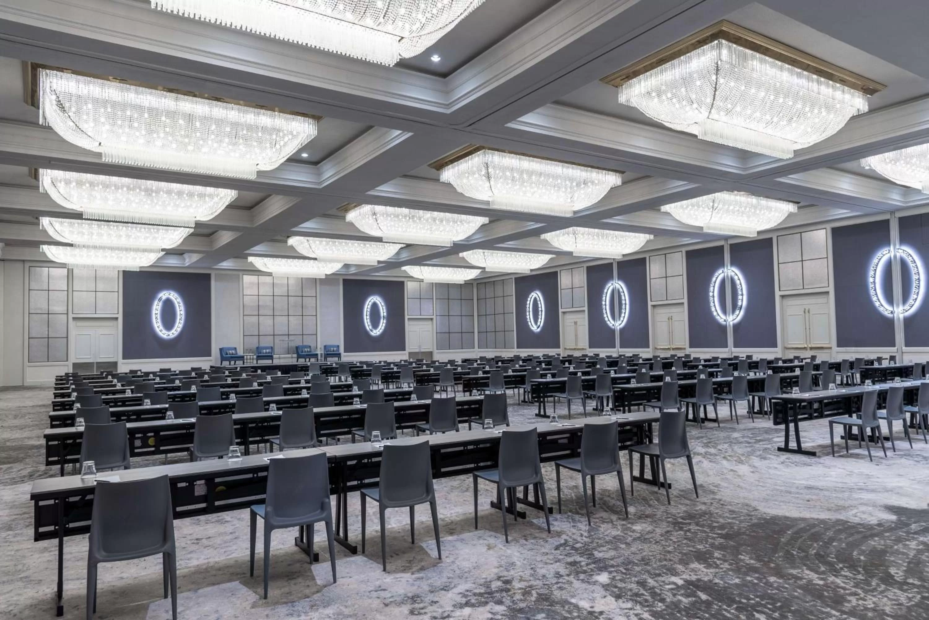 Meeting/conference room in Hilton Alexandria Mark Center