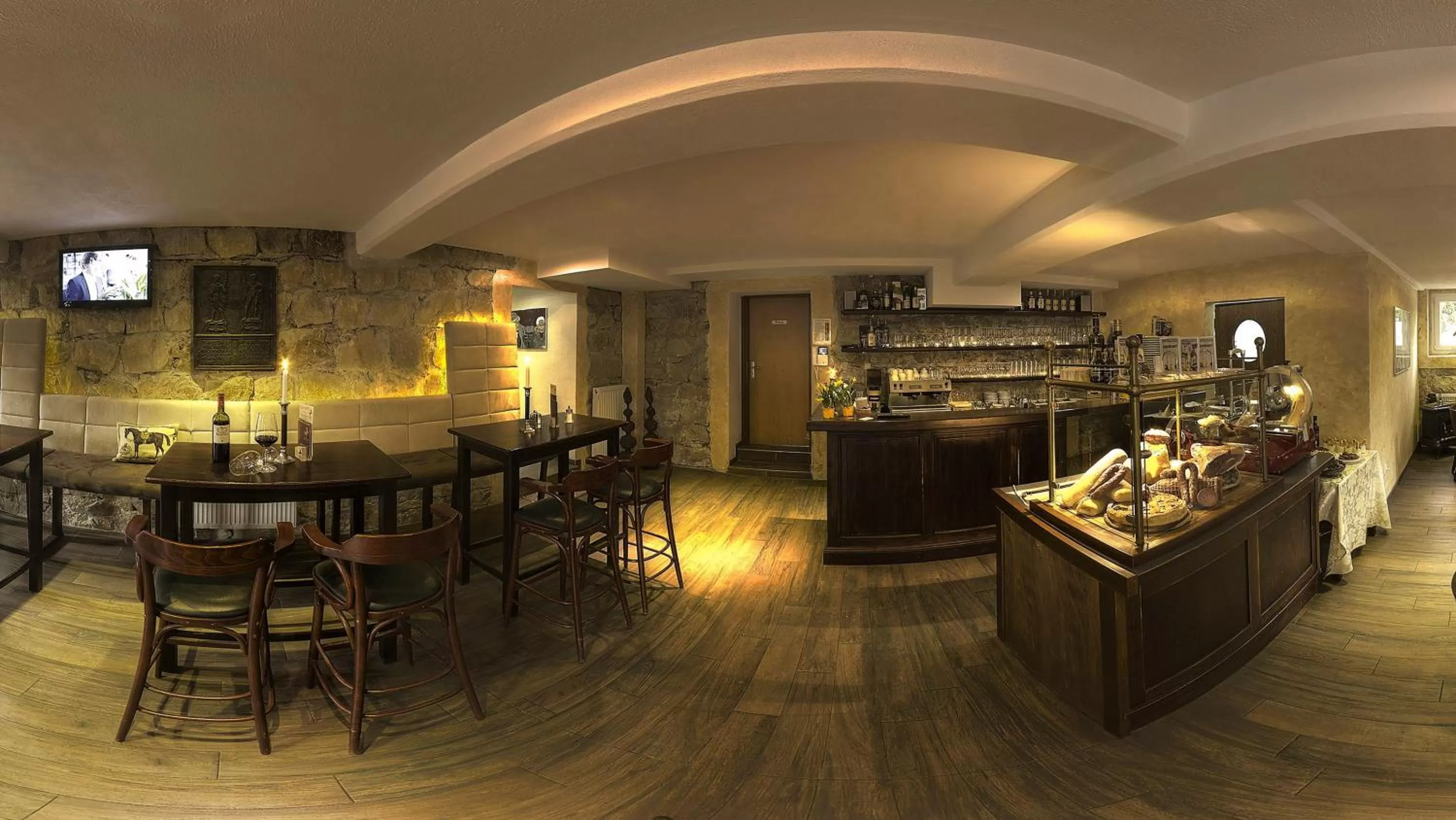 Restaurant/places to eat in Hotel Il Cavallino