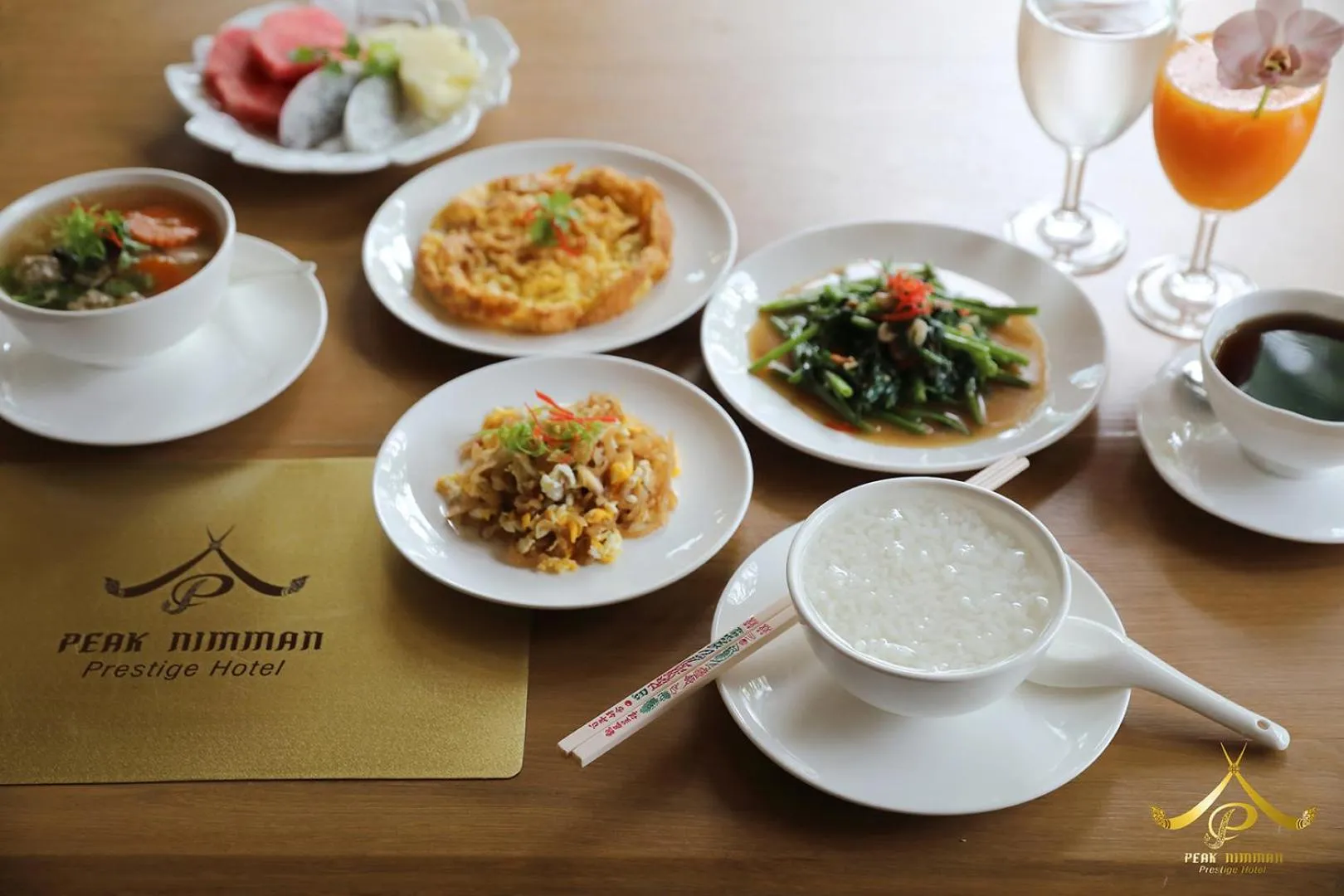 Food in Peak Nimman Prestige Hotel