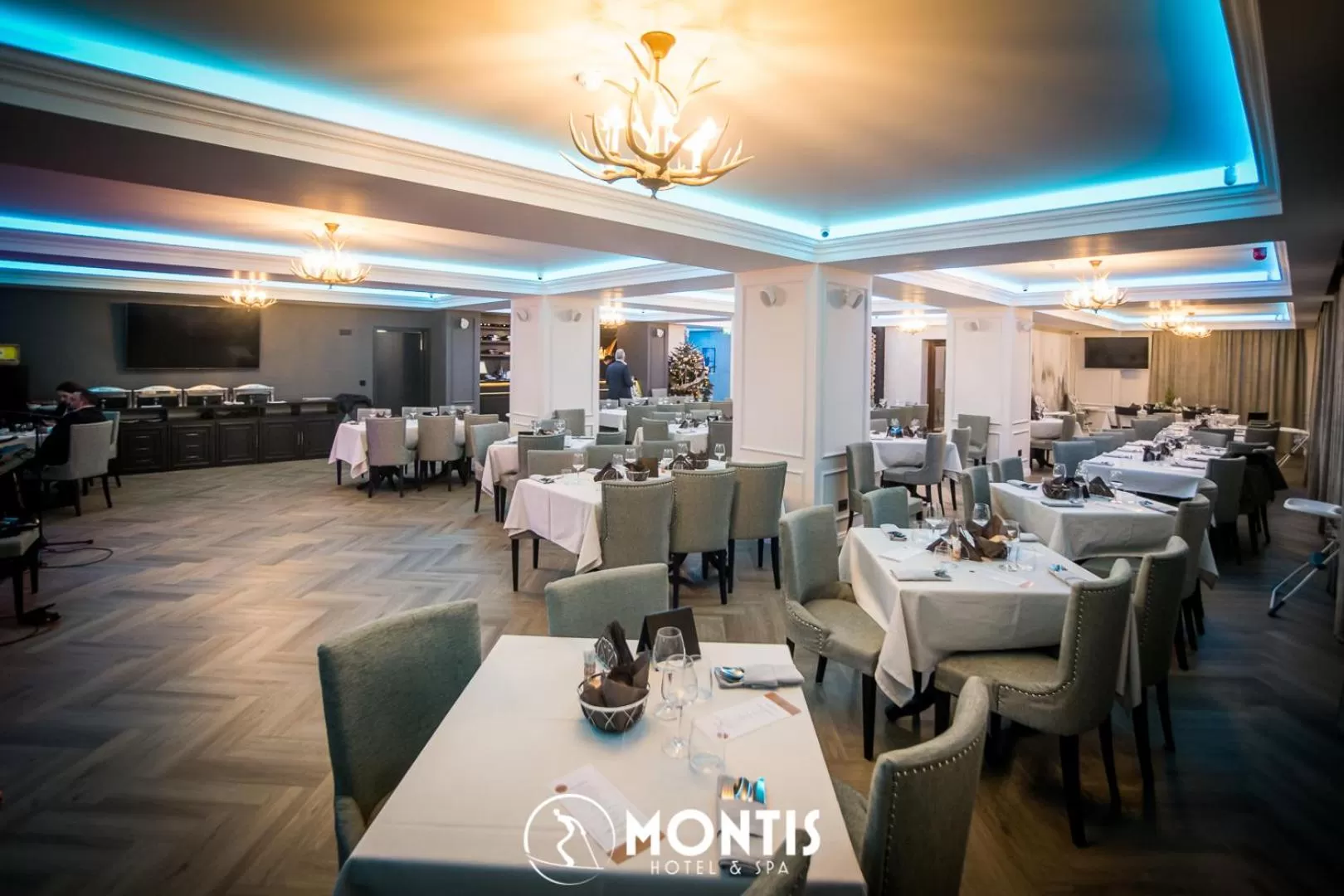 Restaurant/places to eat in Montis Hotel & Spa