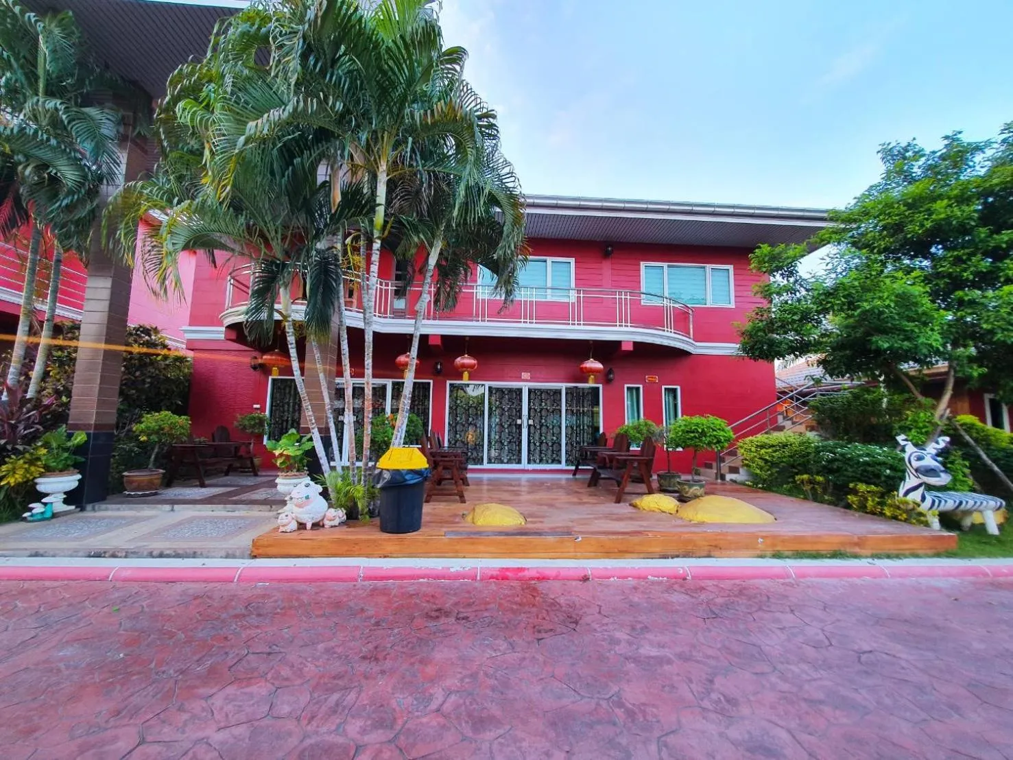 Property building in Dreampark resort