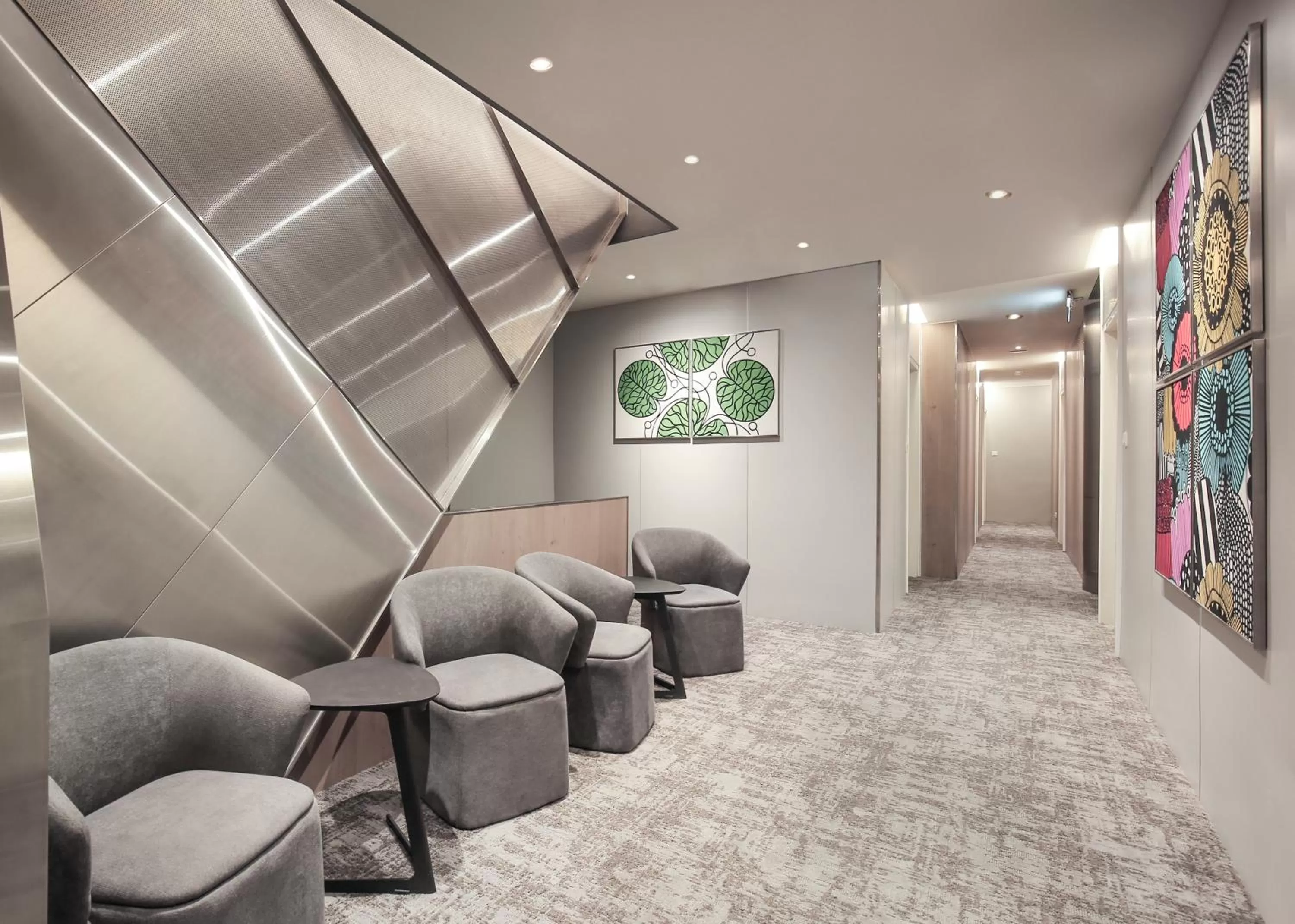 Seating area in Cityinn Hotel Taipei Station Branch I