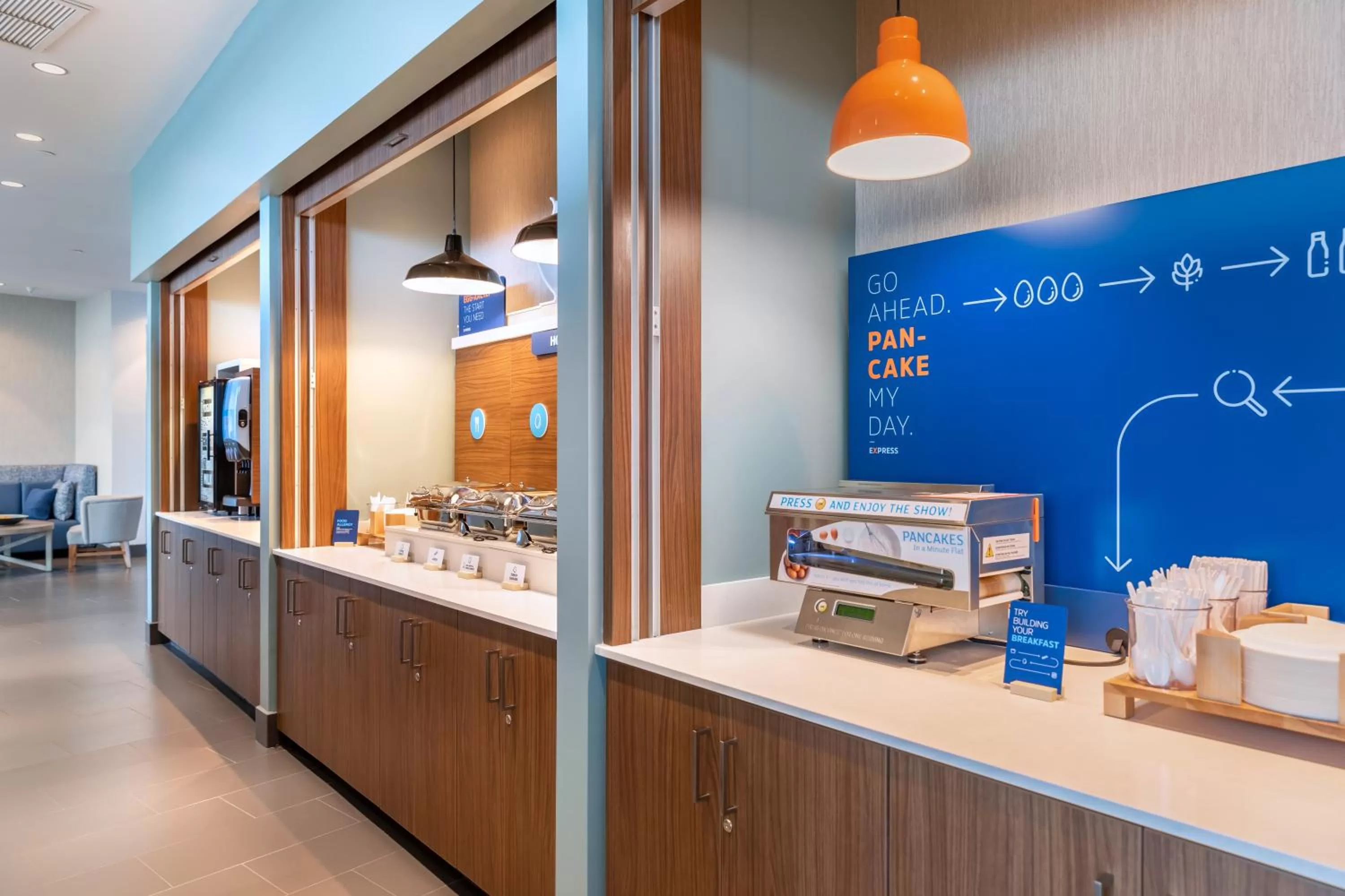 Restaurant/places to eat in Holiday Inn Express Pensacola Beach by IHG