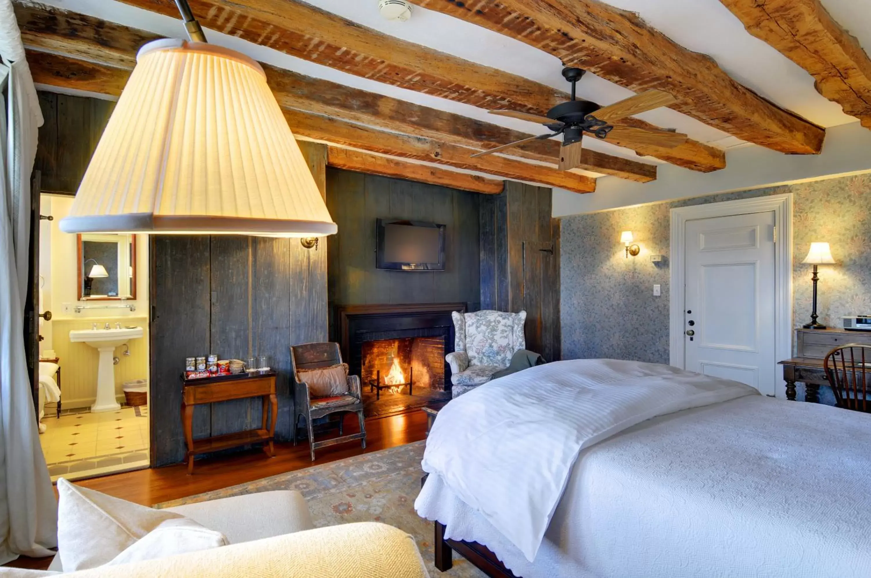 Double Room in The Baker House 1650 Double Room in The Baker House 1650