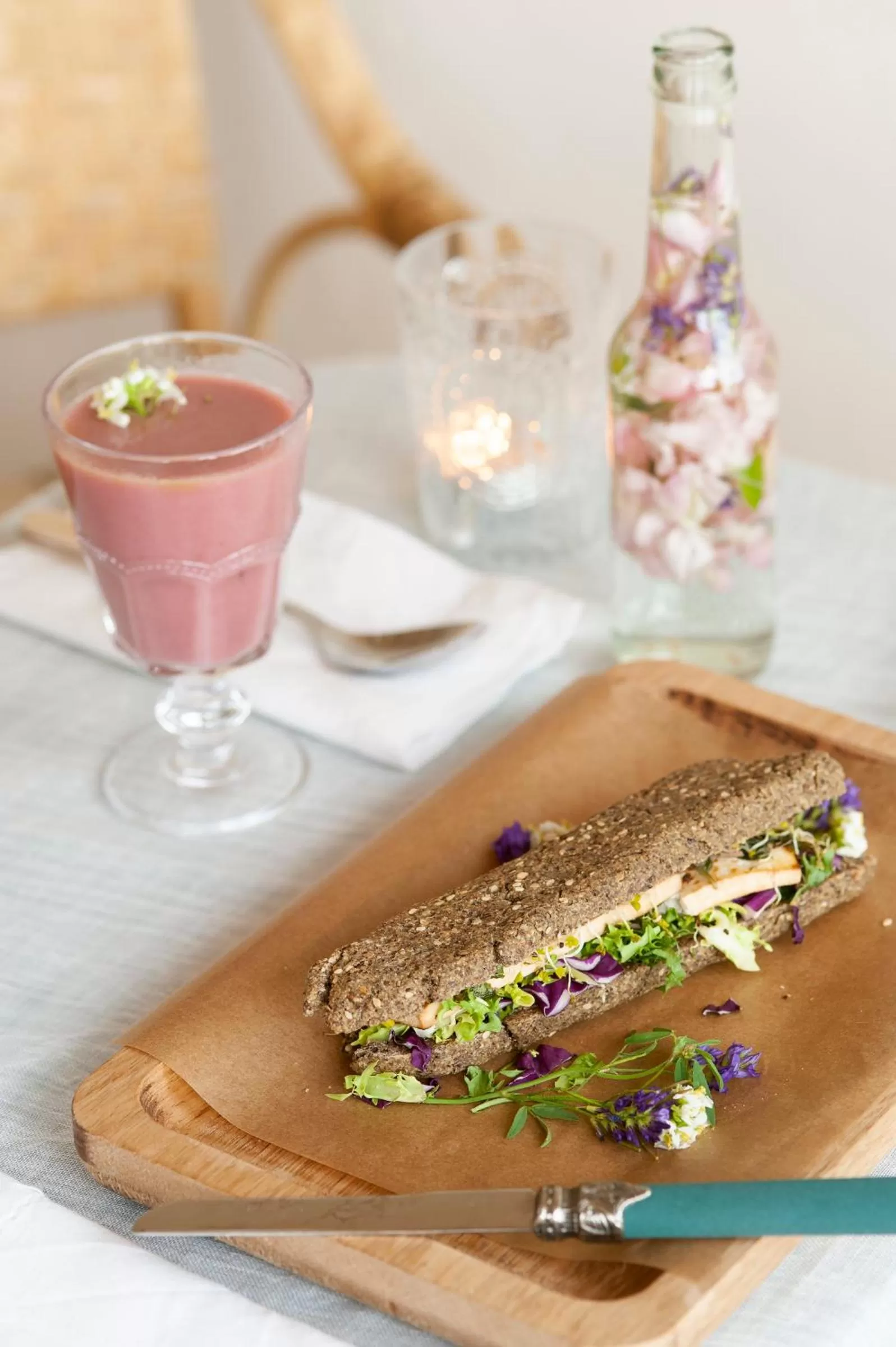 Food and drinks in Arkhé Hotel Boutique Pals