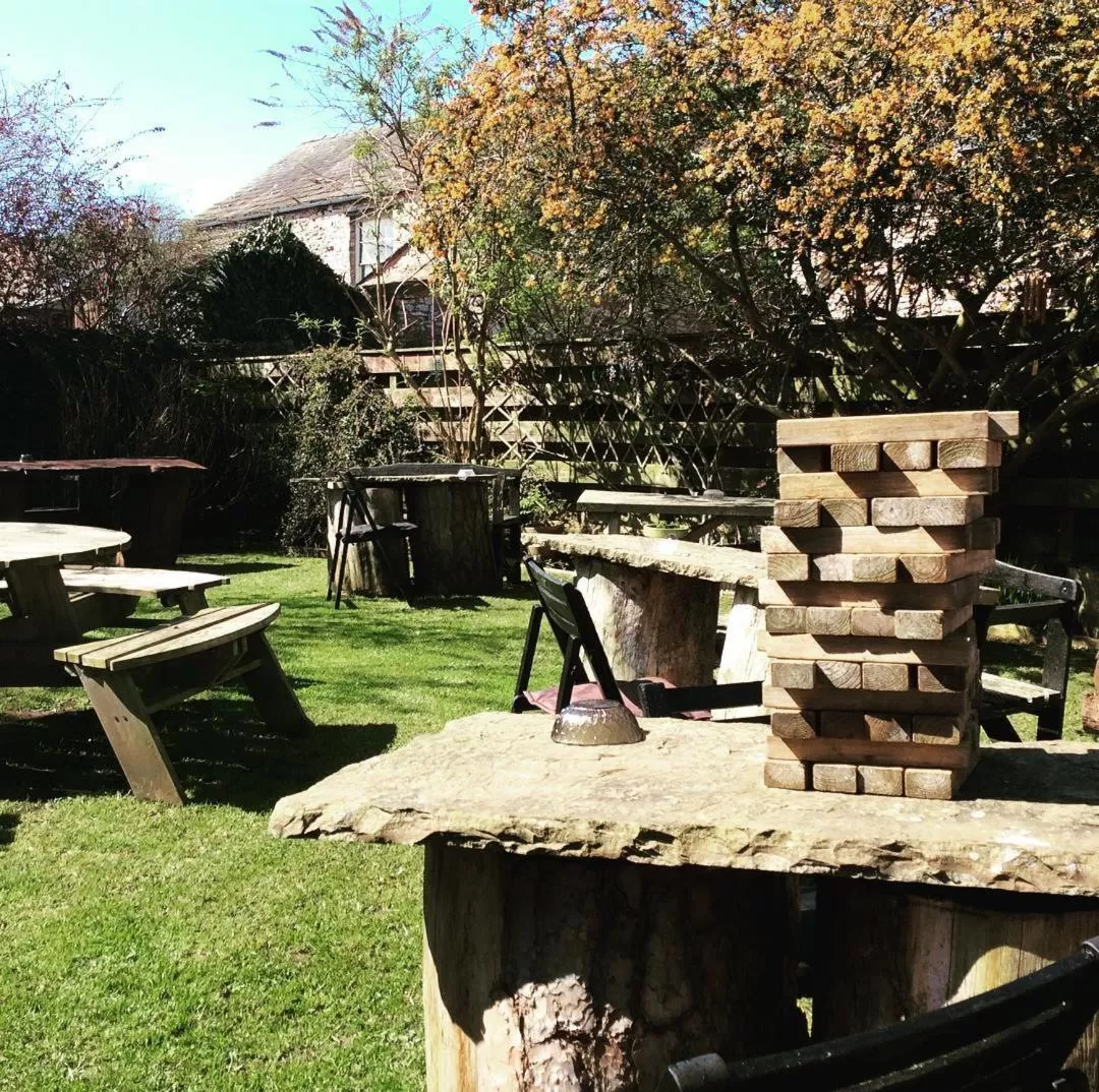 Garden in Black Bull Hotel