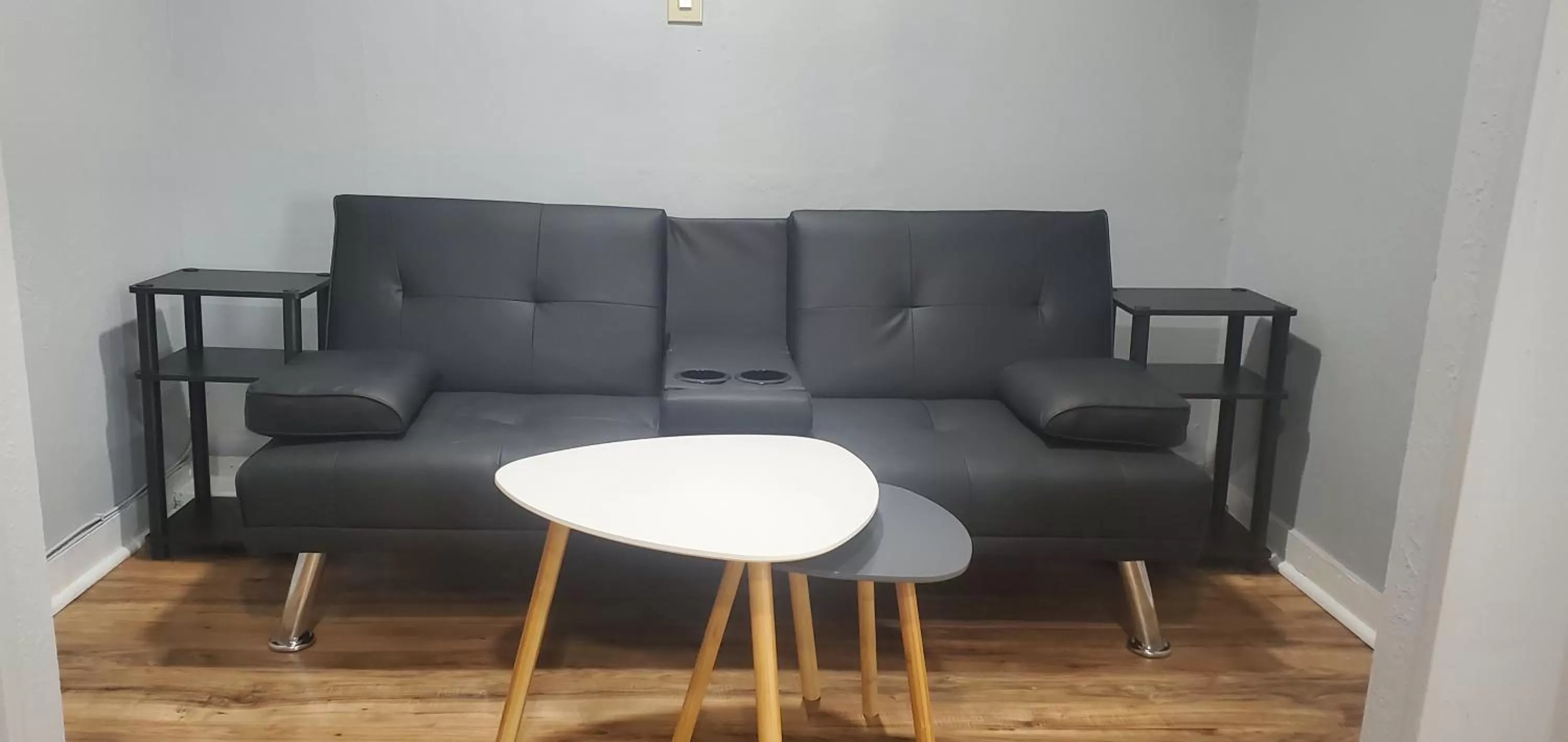 Living room in Travelers Inn