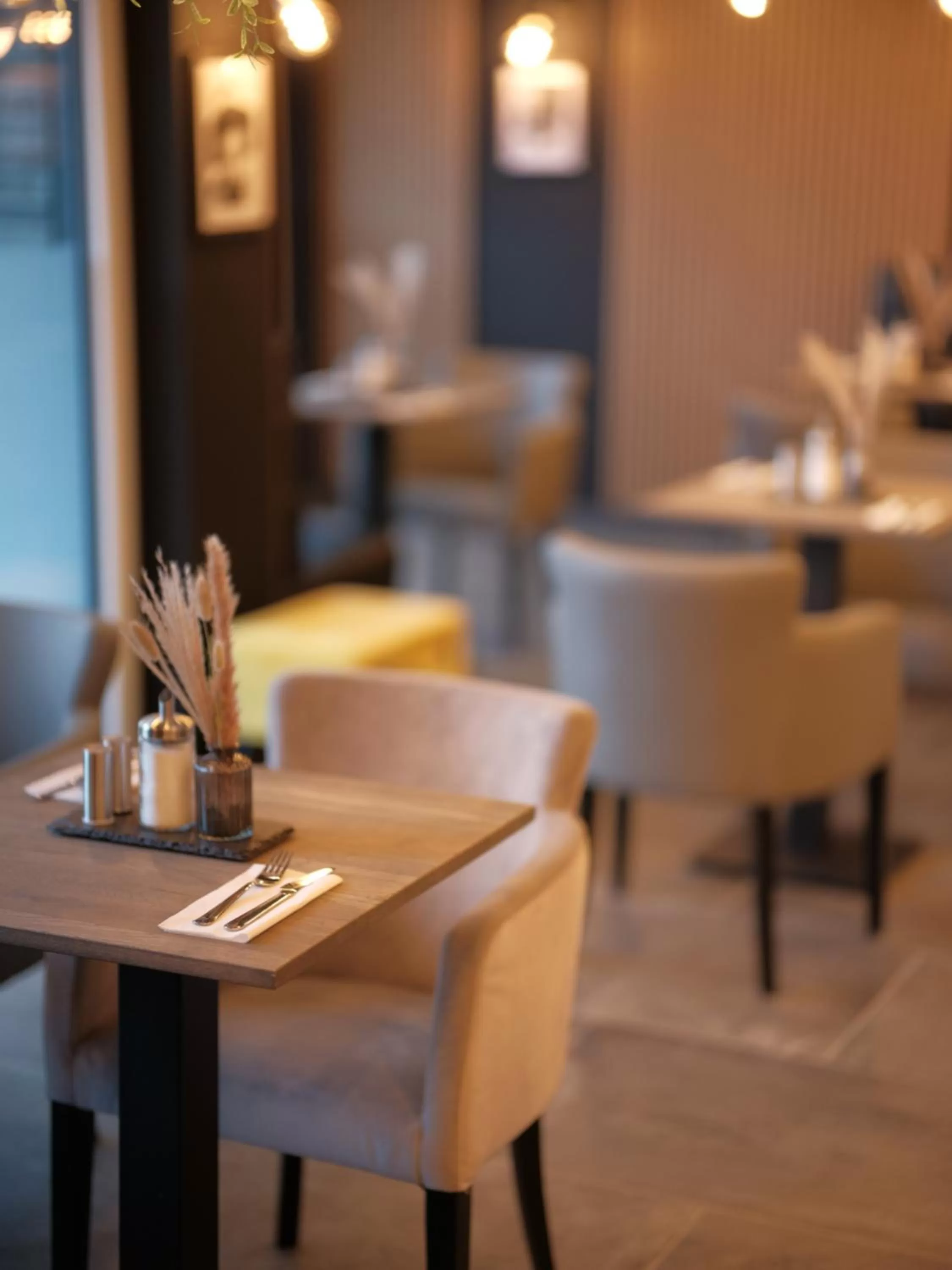 Breakfast in THE ROOMS - Hotel & House