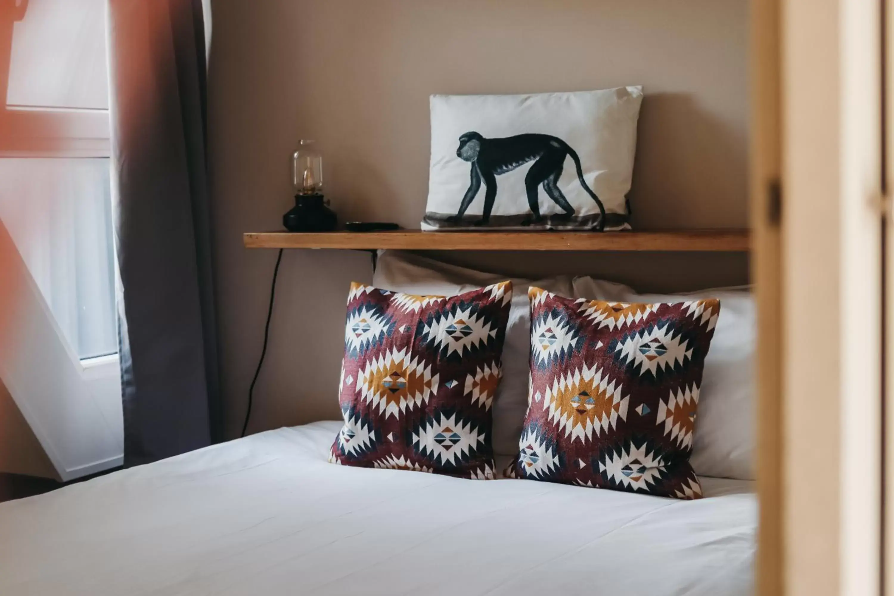 Comfort Triple Room with Shower in HOLT Hotel Comfort Triple Room with Shower in HOLT Hotel