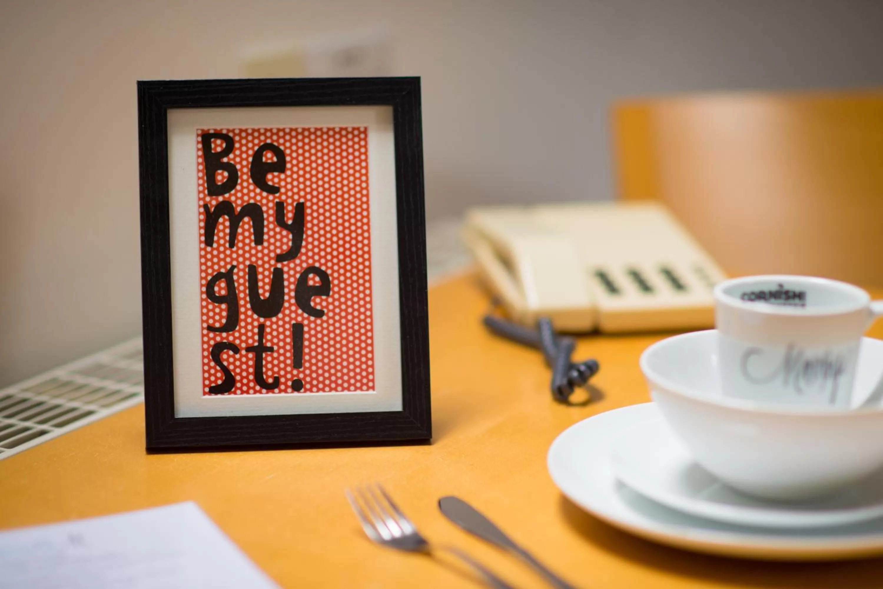 Text overlay in Mannings Hotel