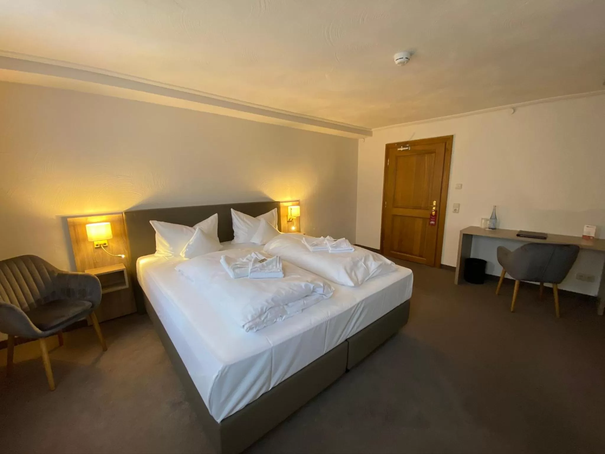 Bed in Horchem Hotel-Restaurant-Café-Bar