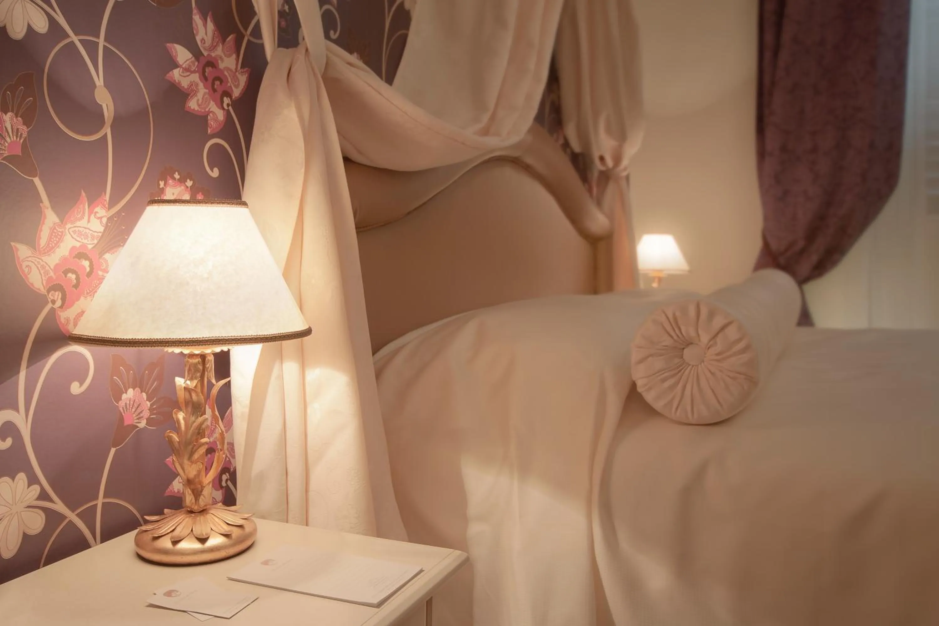 Bed in Relais La Corte di Cloris