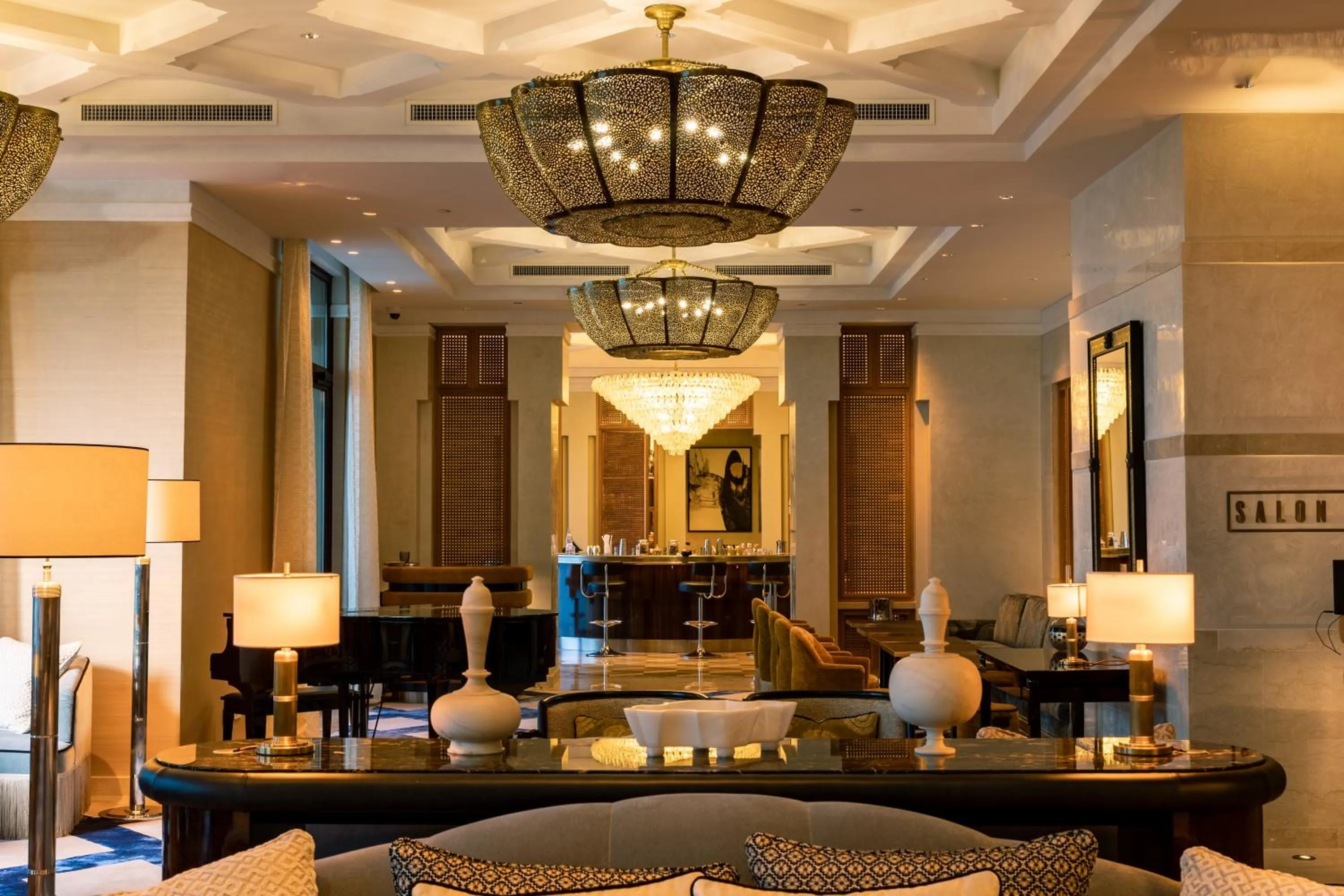 Restaurant/places to eat in Four Seasons Hotel Tunis