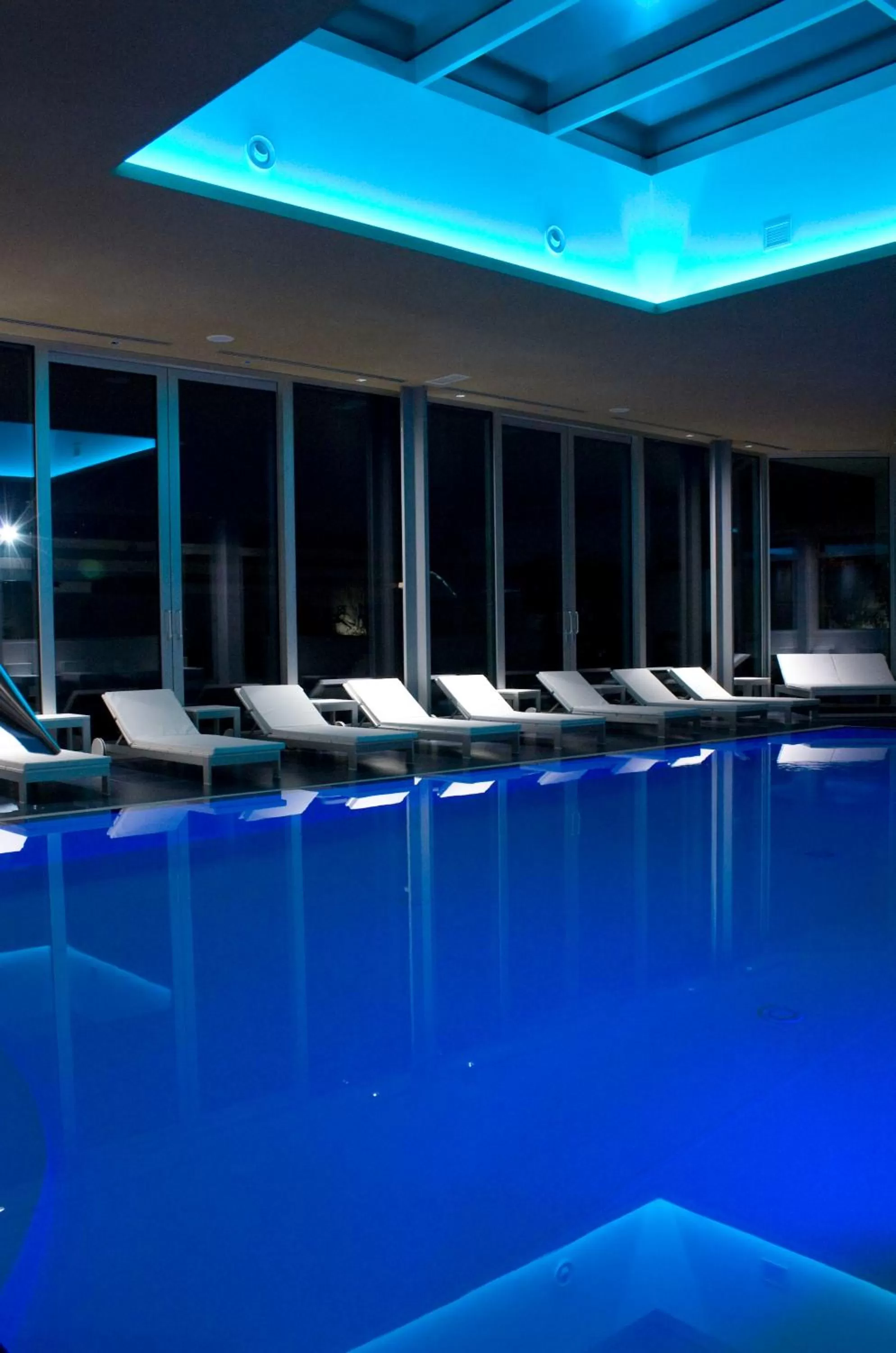 Swimming pool in Là Di Moret