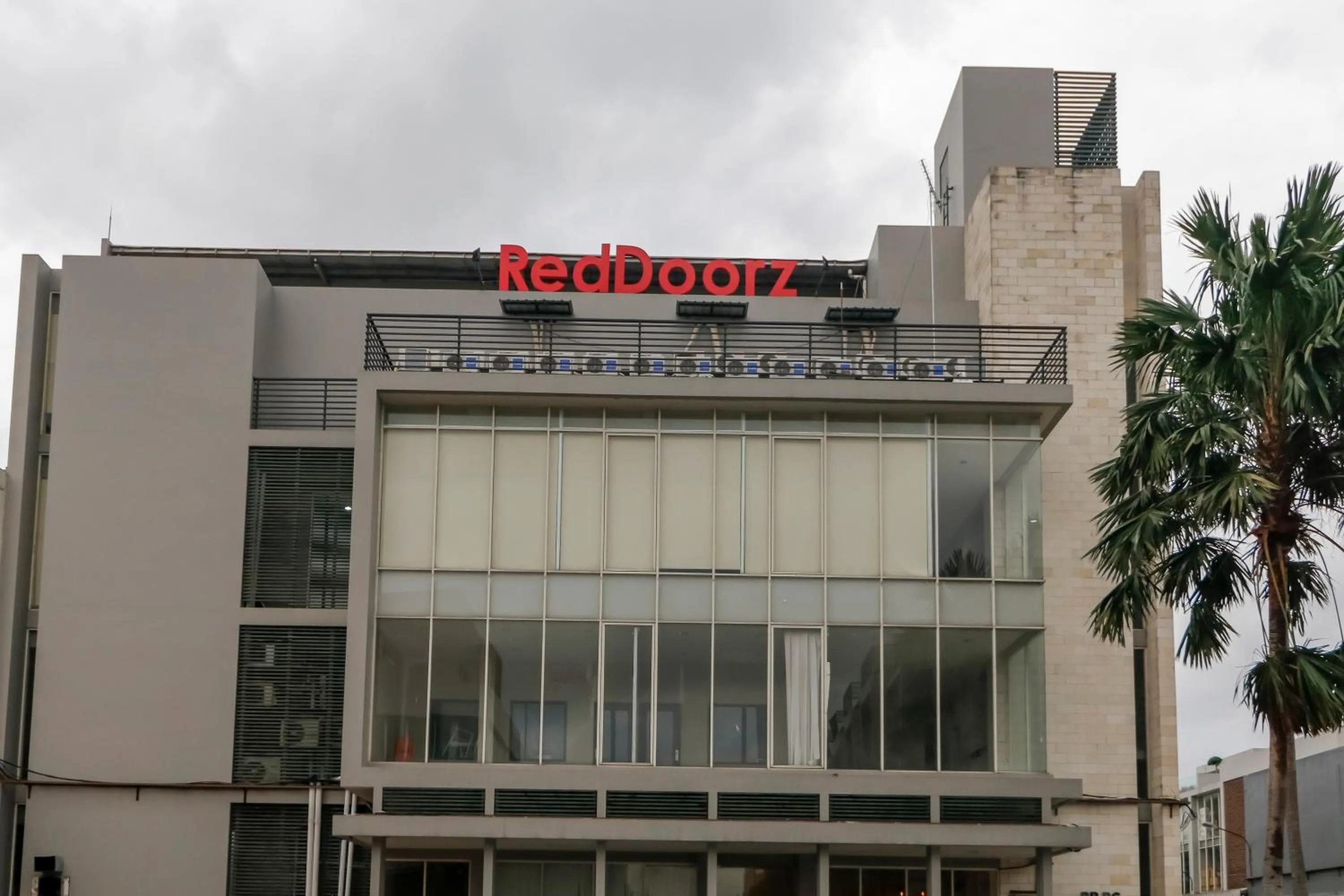 Property building in RedDoorz Plus @ Kapuk Business Park