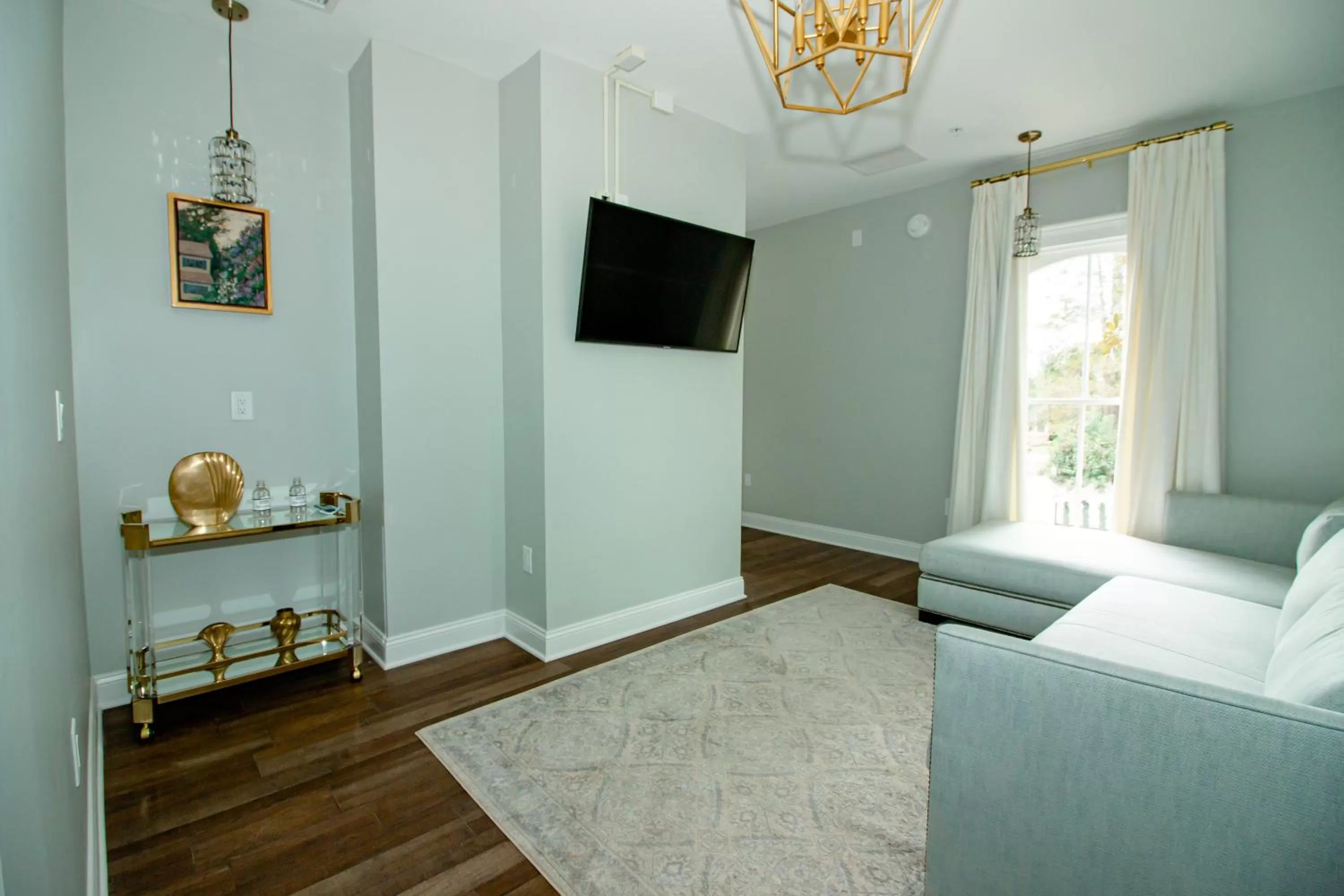 The Colonial Inn, an Ascend Collection Hotel