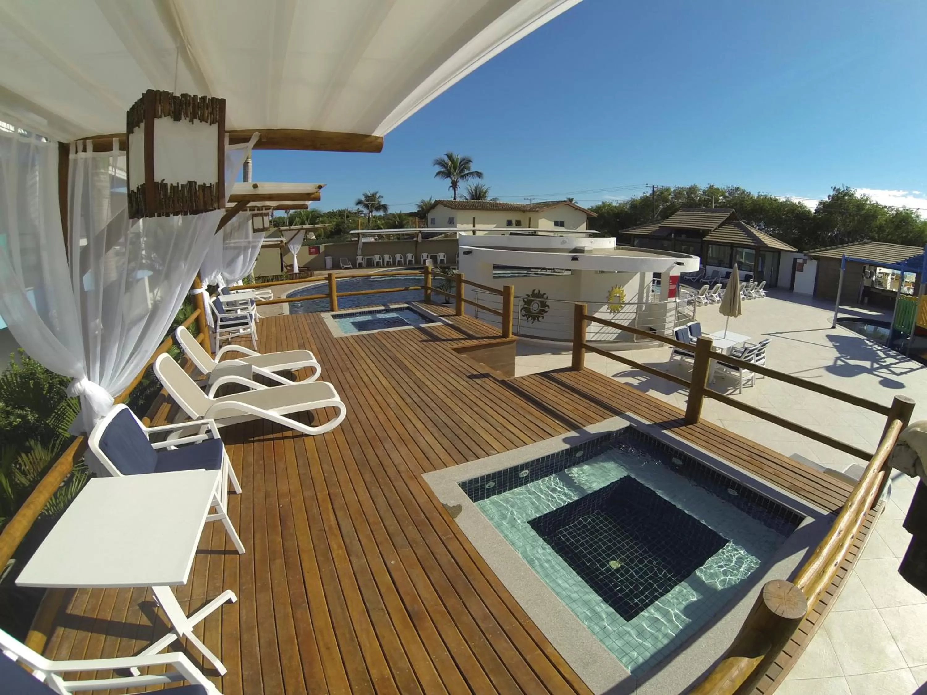 Hot Tub in Sueds Plaza