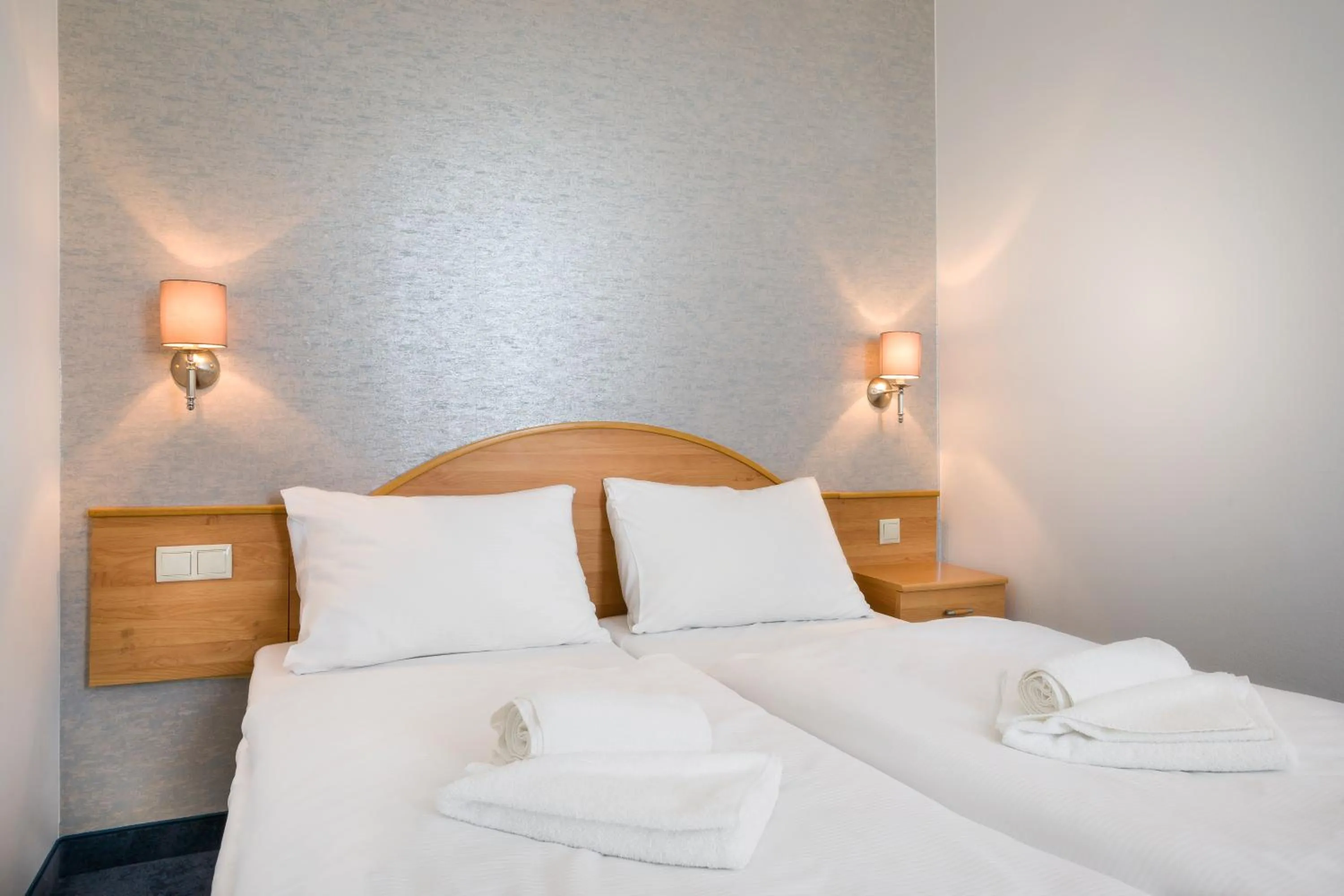 Double or Twin Room in Hotel Golden Park Budapest