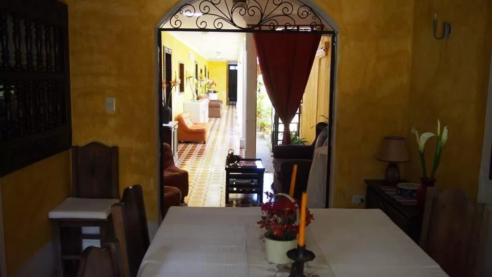 Restaurant/Places to Eat in CASA EL CALVARIO