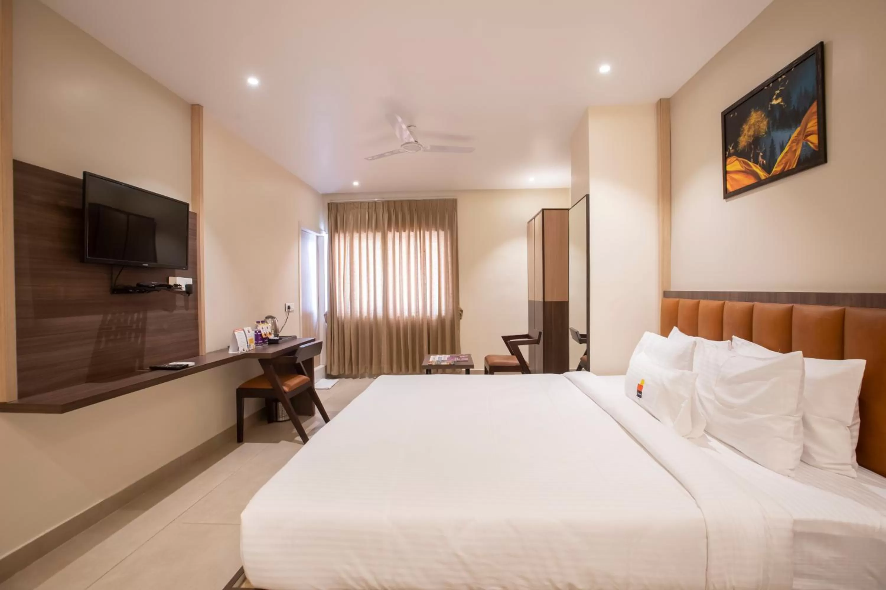 Communal lounge/ TV room, Bed in MySpace Kadison