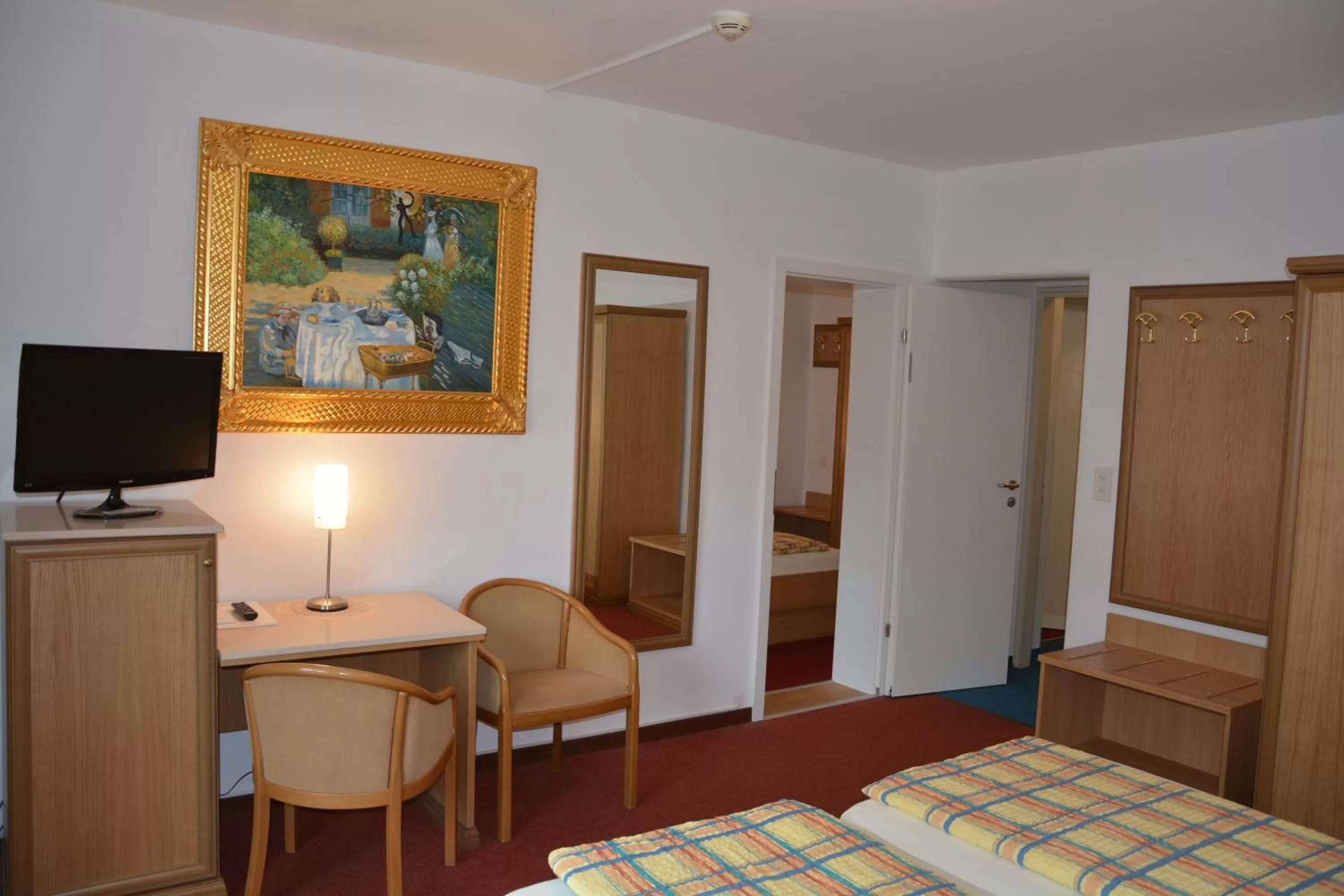 Photo of the whole room, Bed in Hotel Dischma - FREE BUS AND TRAIN TICKET