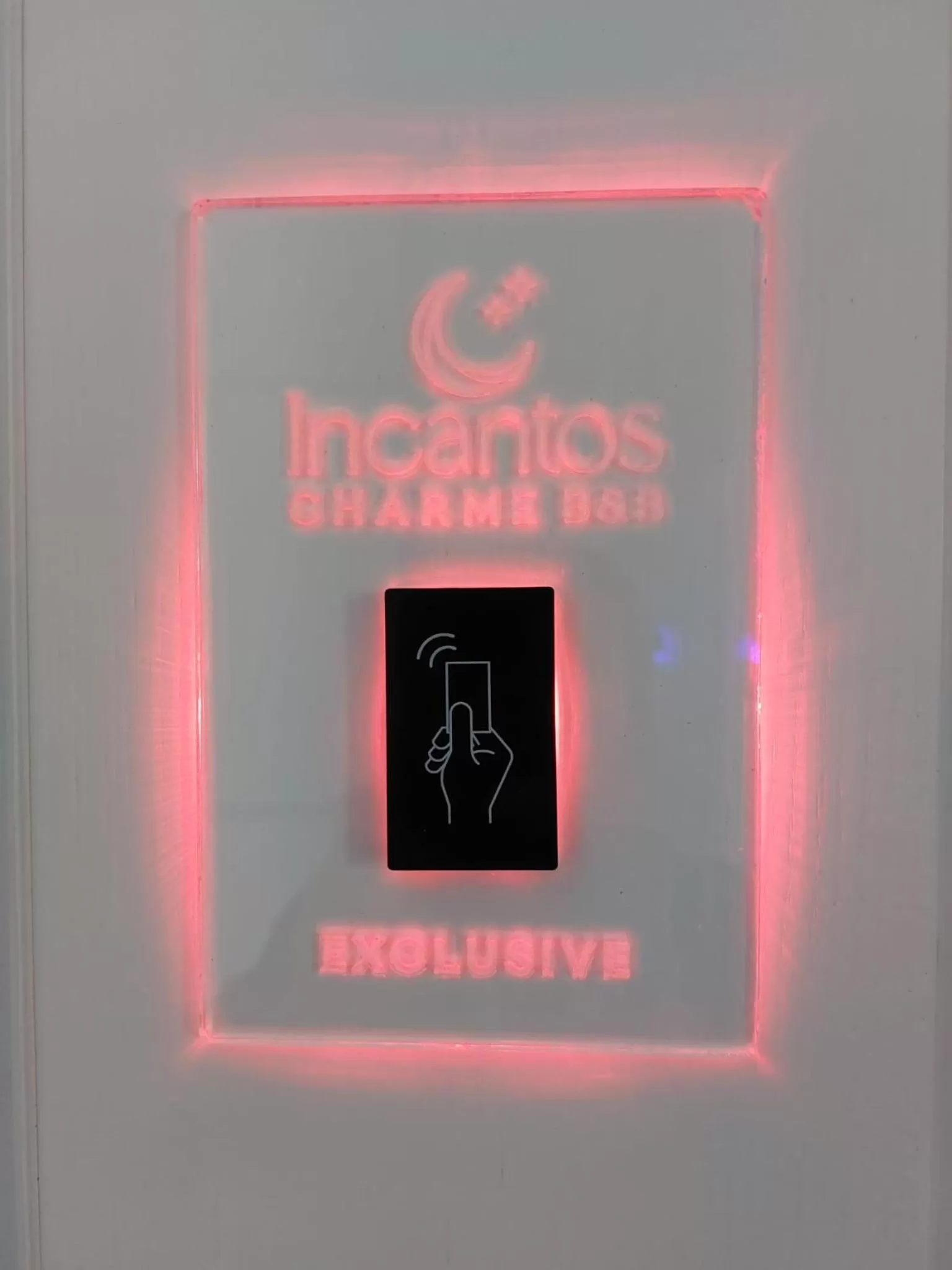 Logo/Certificate/Sign in Incantos charme B&B