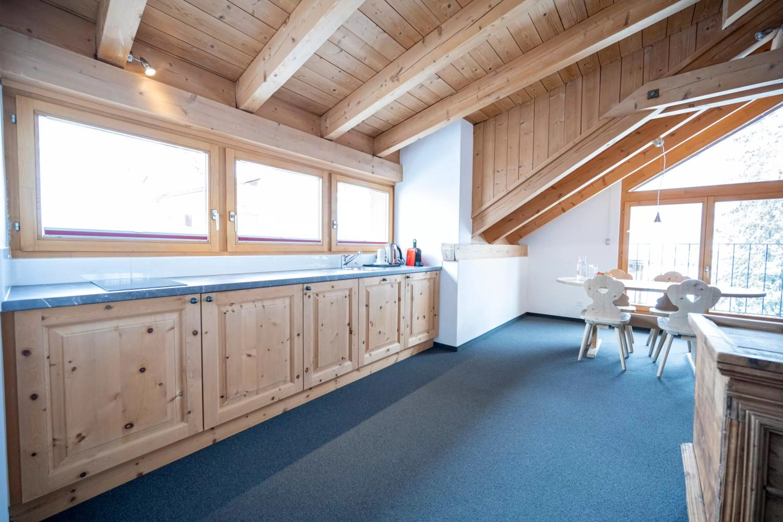 Kitchen or kitchenette, Kitchen/Kitchenette in Hotel Engiadina