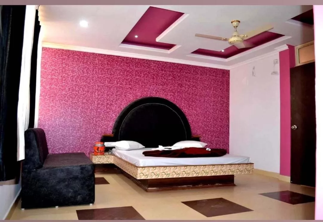 Bed in Hotel Rock View