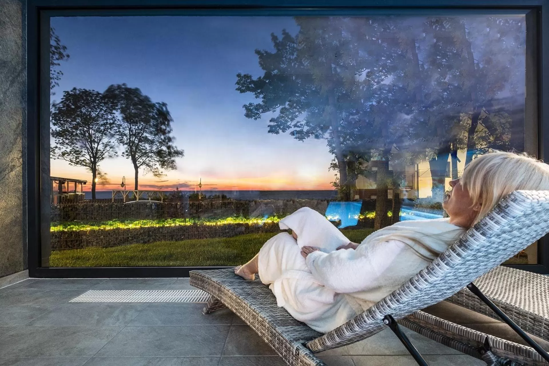 Hot Tub in Max Health Resort SPA