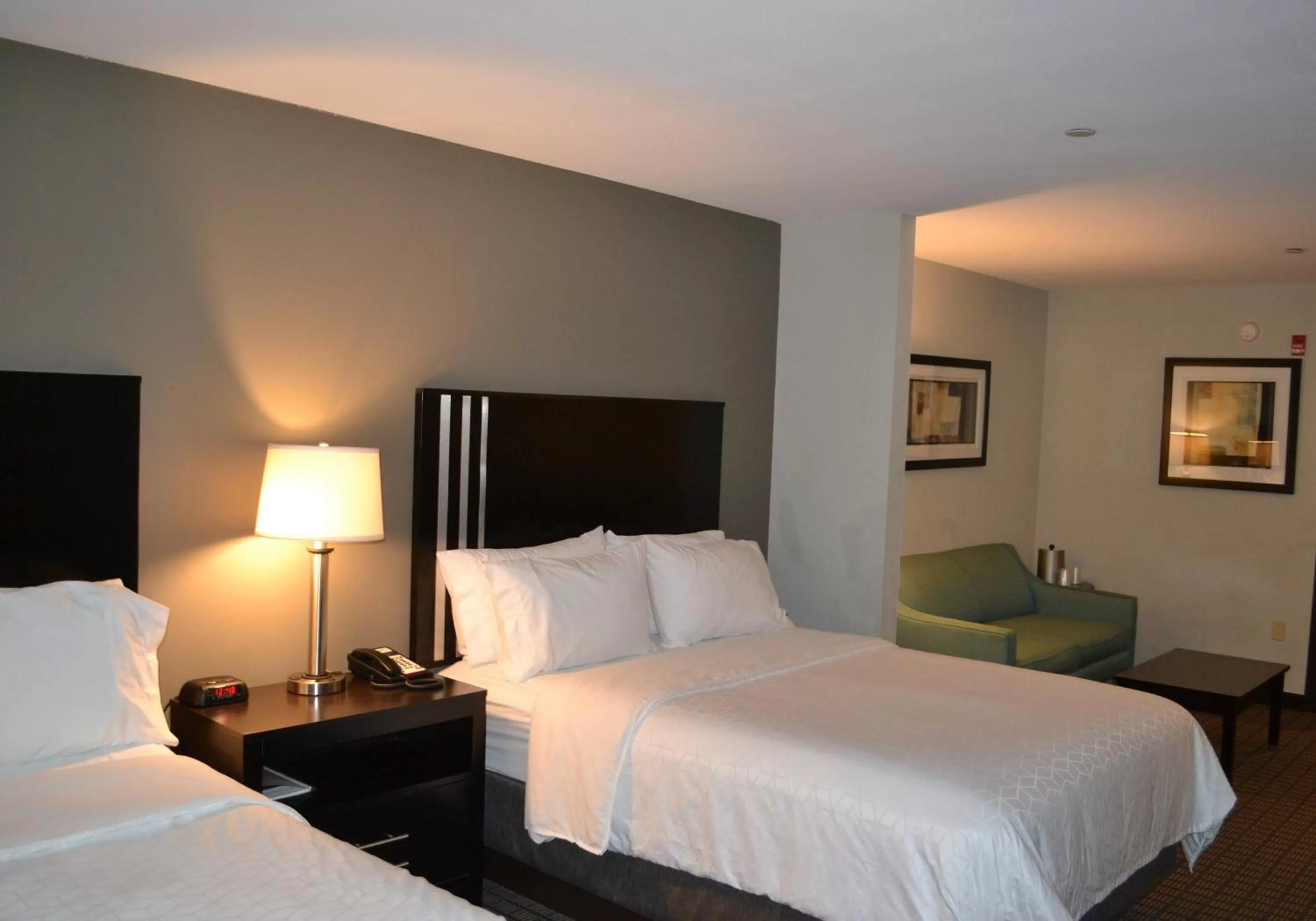 Photo of the whole room, Bed in Holiday Inn Express Selinsgrove by IHG